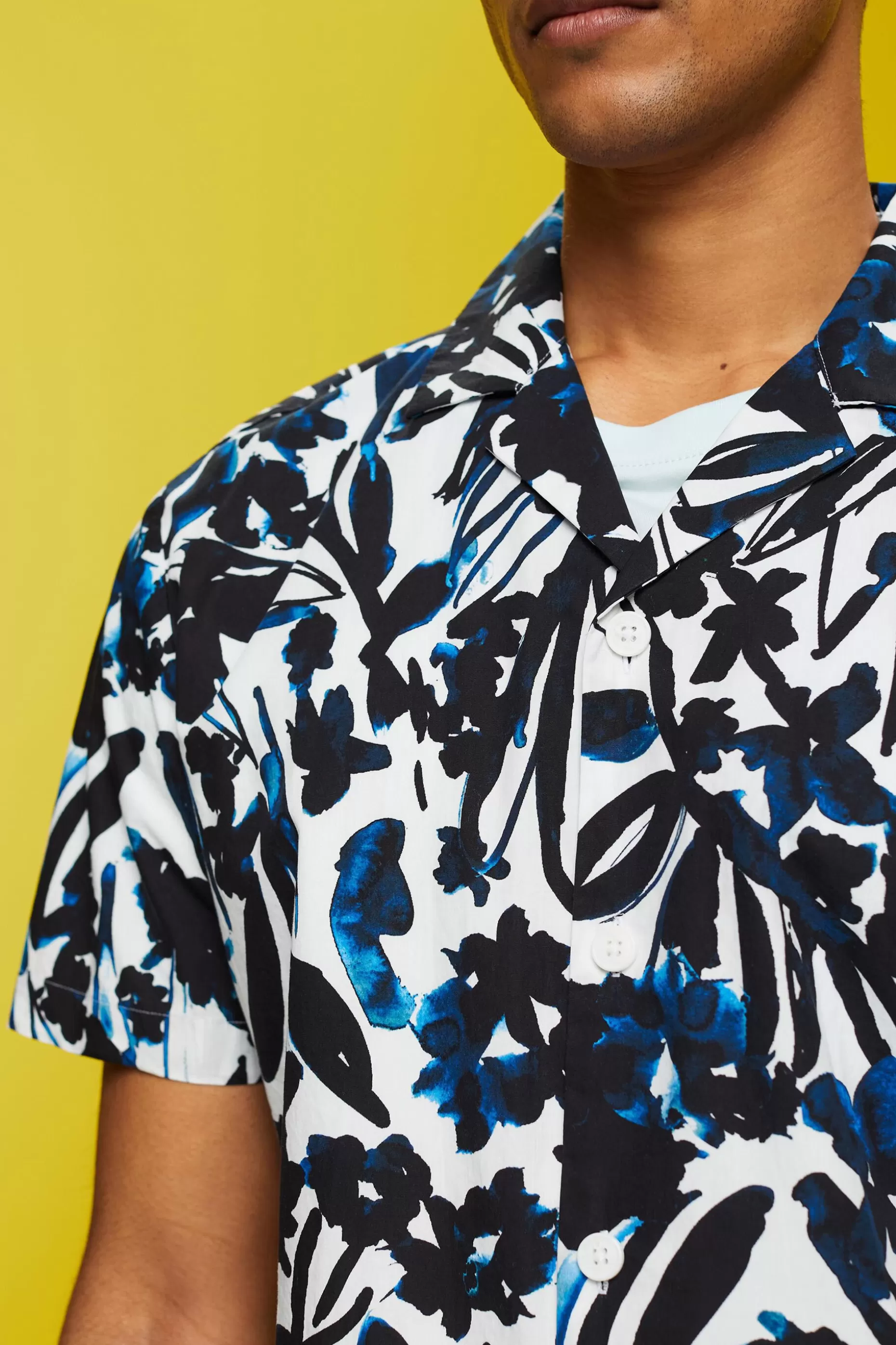ESPRIT Patterned short sleeve shirt, 100% cotton at our Online Shop *Men Shirts