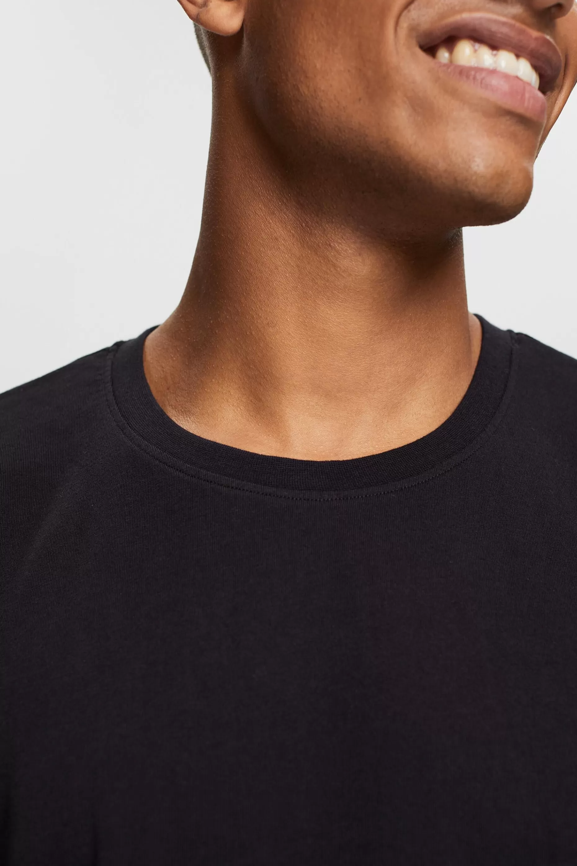 ESPRIT Plain T-shirt at our Online Shop * Sale Under $30