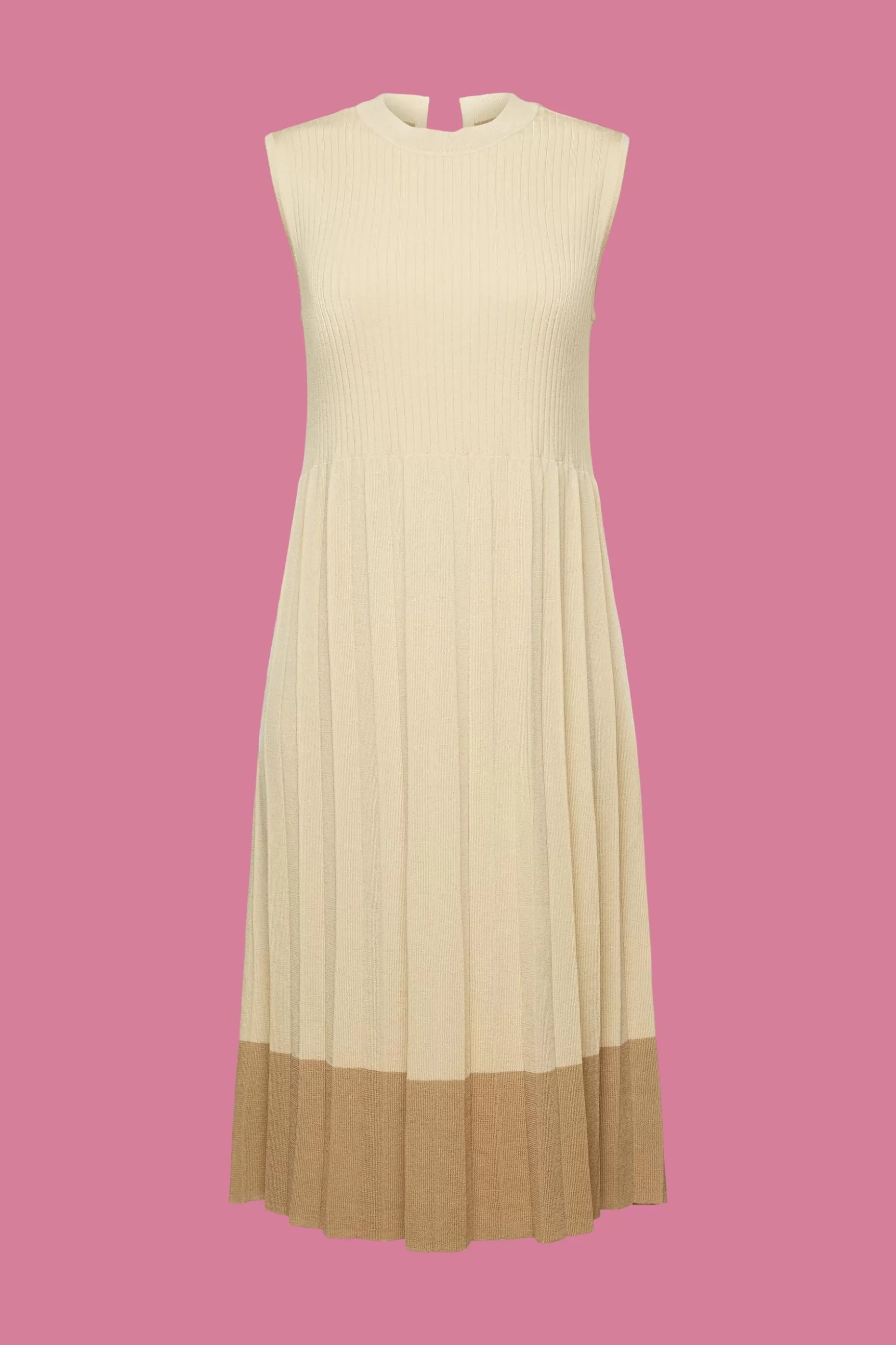ESPRIT Pleated and sleeveless maxi dress with crewneck at our Online Shop *Women Dresses + Jumpsuits
