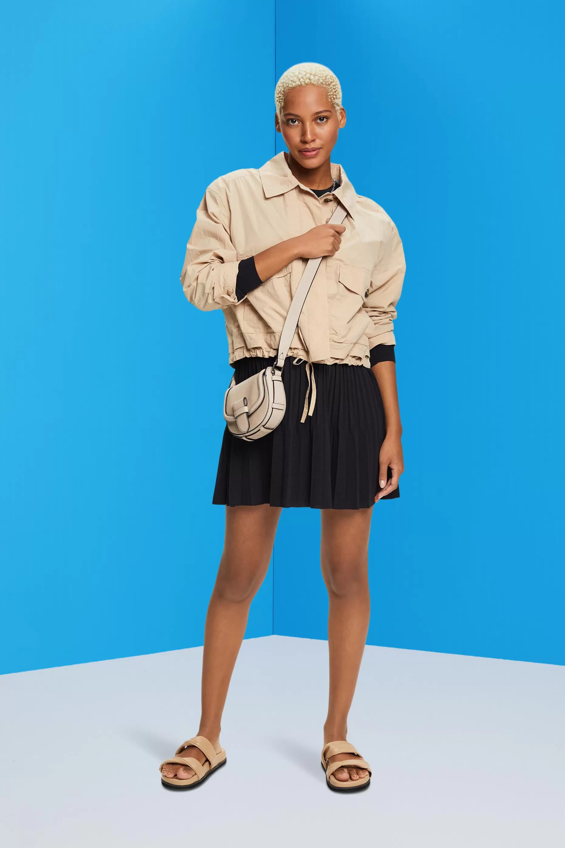 ESPRIT Pleated mini dress with long-sleeves & crewneck at our Online Shop *Women Dresses