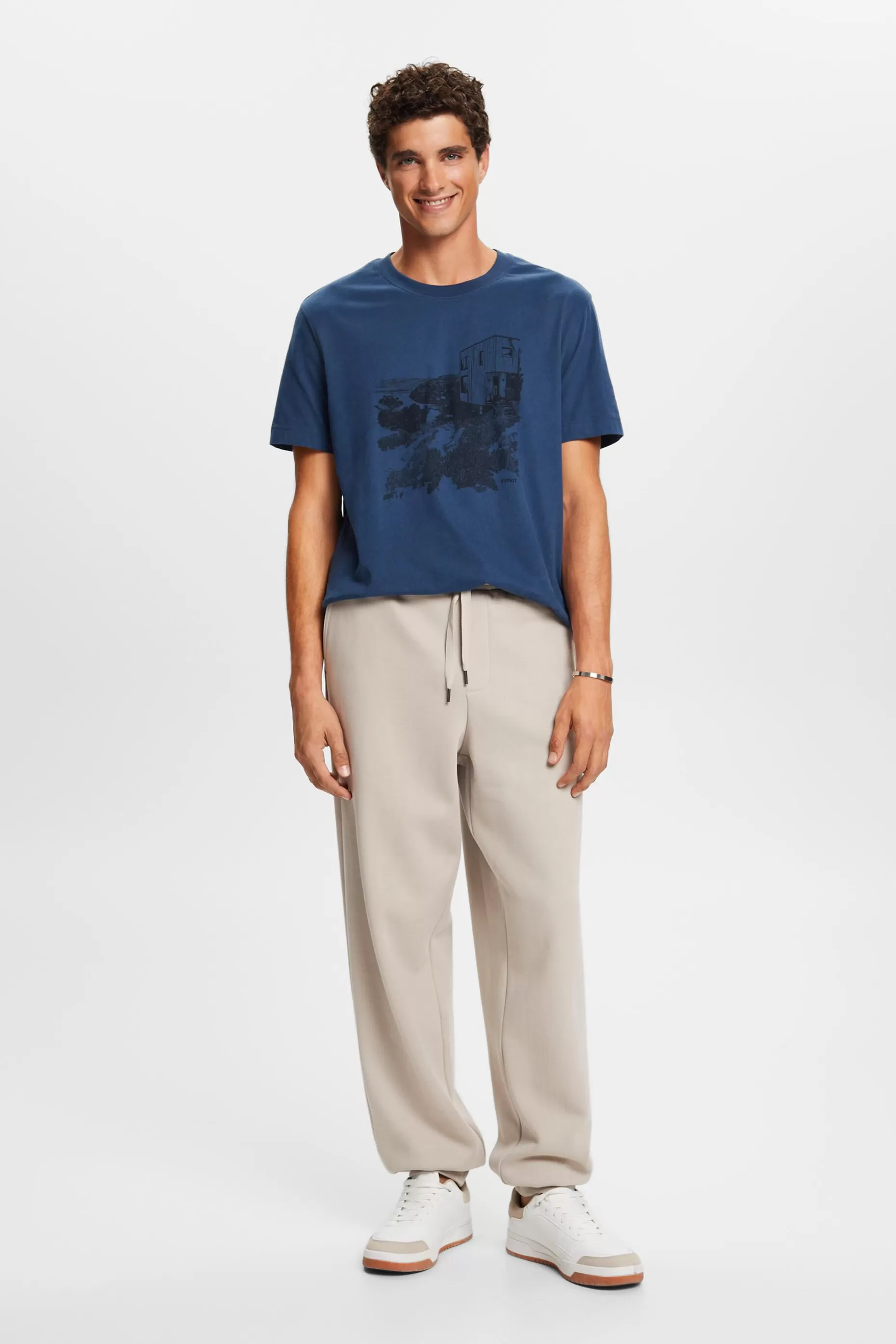 ESPRIT Printed Graphic T-Shirt at our Online Shop *Men T-Shirts + Polos