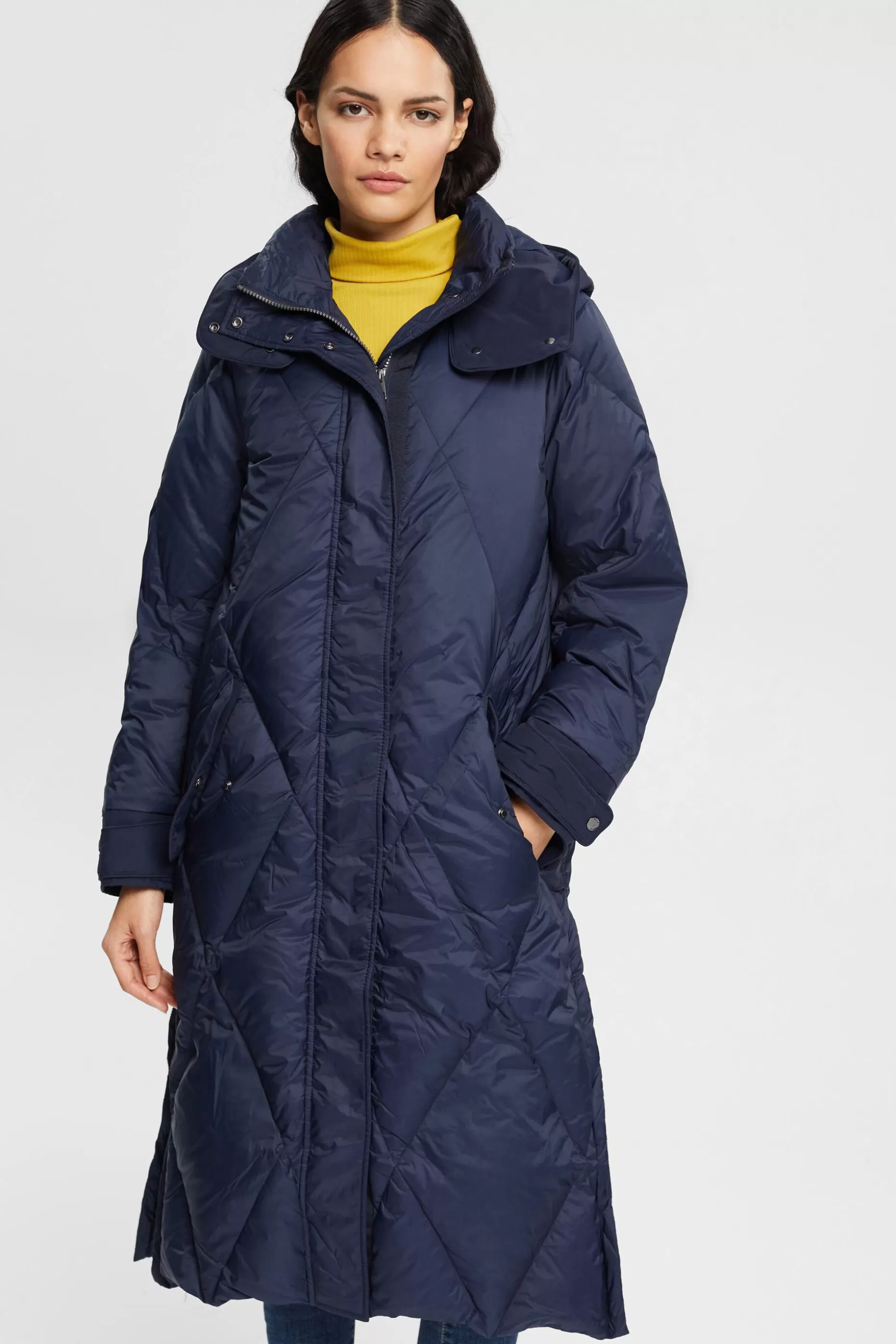 ESPRIT Quilted down coat with detachable hood at our Online Shop *Women Jackets + Coats