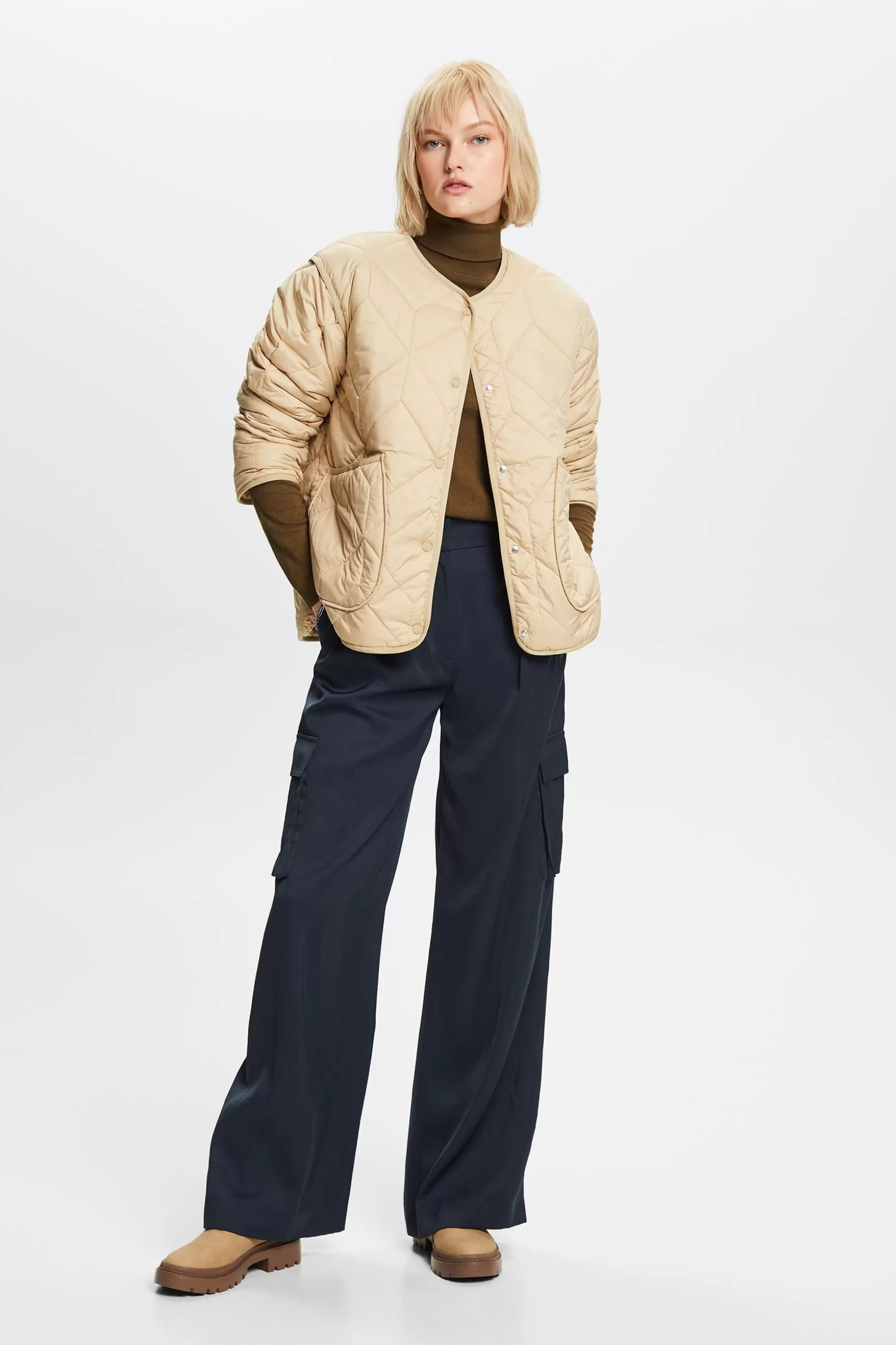 ESPRIT Recycled: quilted jacket with teddy lining at our Online Shop *Women Jackets + Coats