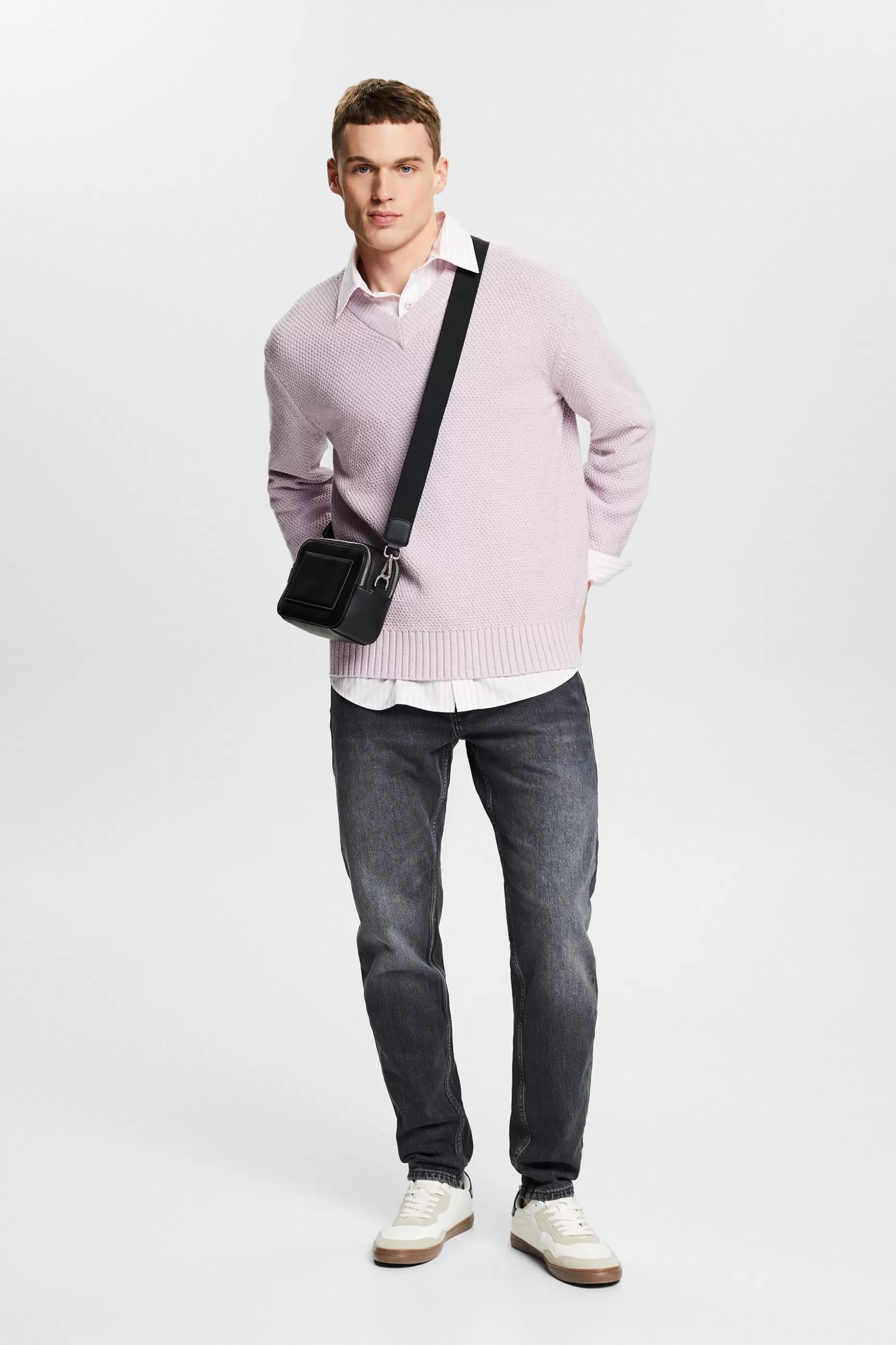 ESPRIT Regular Tapered Jeans at our Online Shop *Men The Pastel Edit