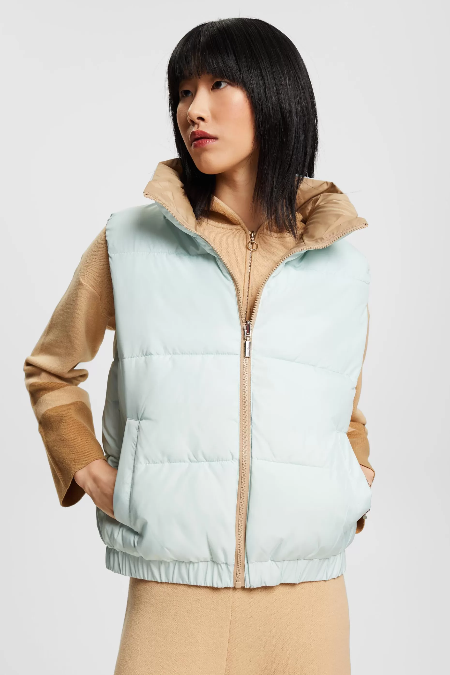 ESPRIT Reversible Puffer Vest at our Online Shop *Women Clearance 60%-70% Off