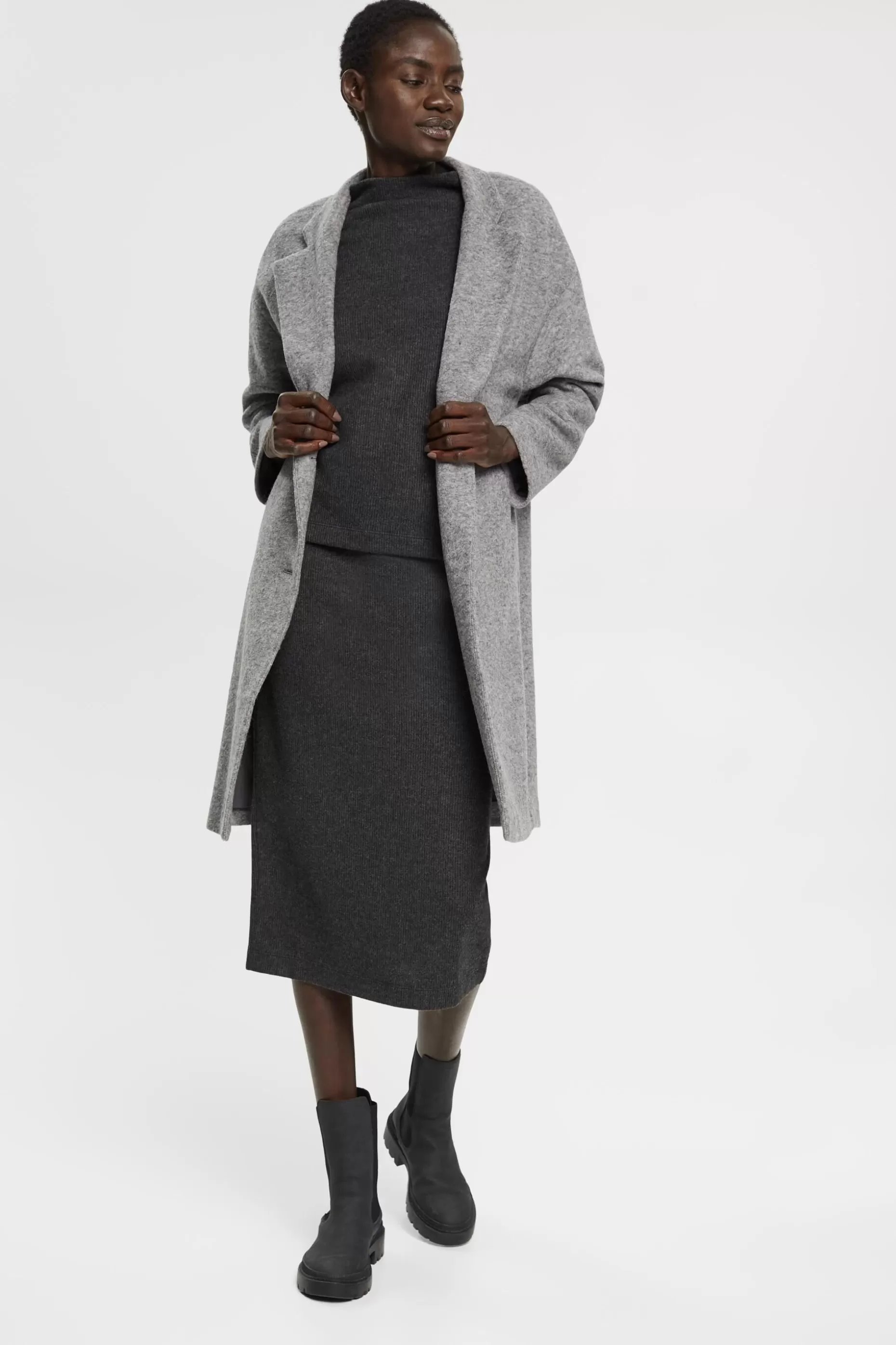 ESPRIT Rib knit boat neck sweater at our Online Shop *Women Tops