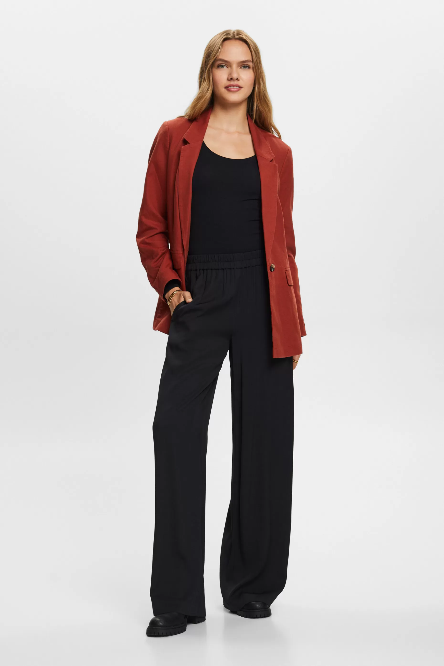 ESPRIT Scoop Neck Long-Sleeve T-Shirt at our Online Shop *Women T-Shirts + Tops