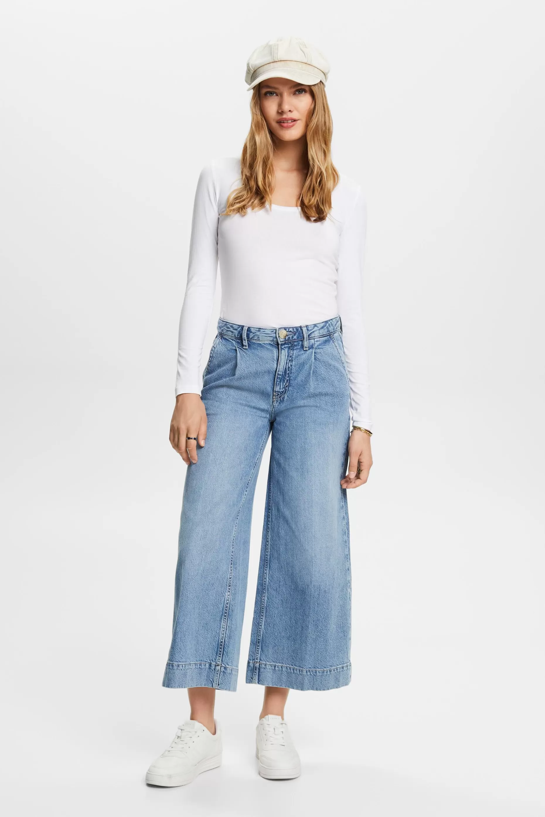 ESPRIT Scoop Neck Long-Sleeve T-Shirt at our Online Shop *Women T-Shirts + Tops