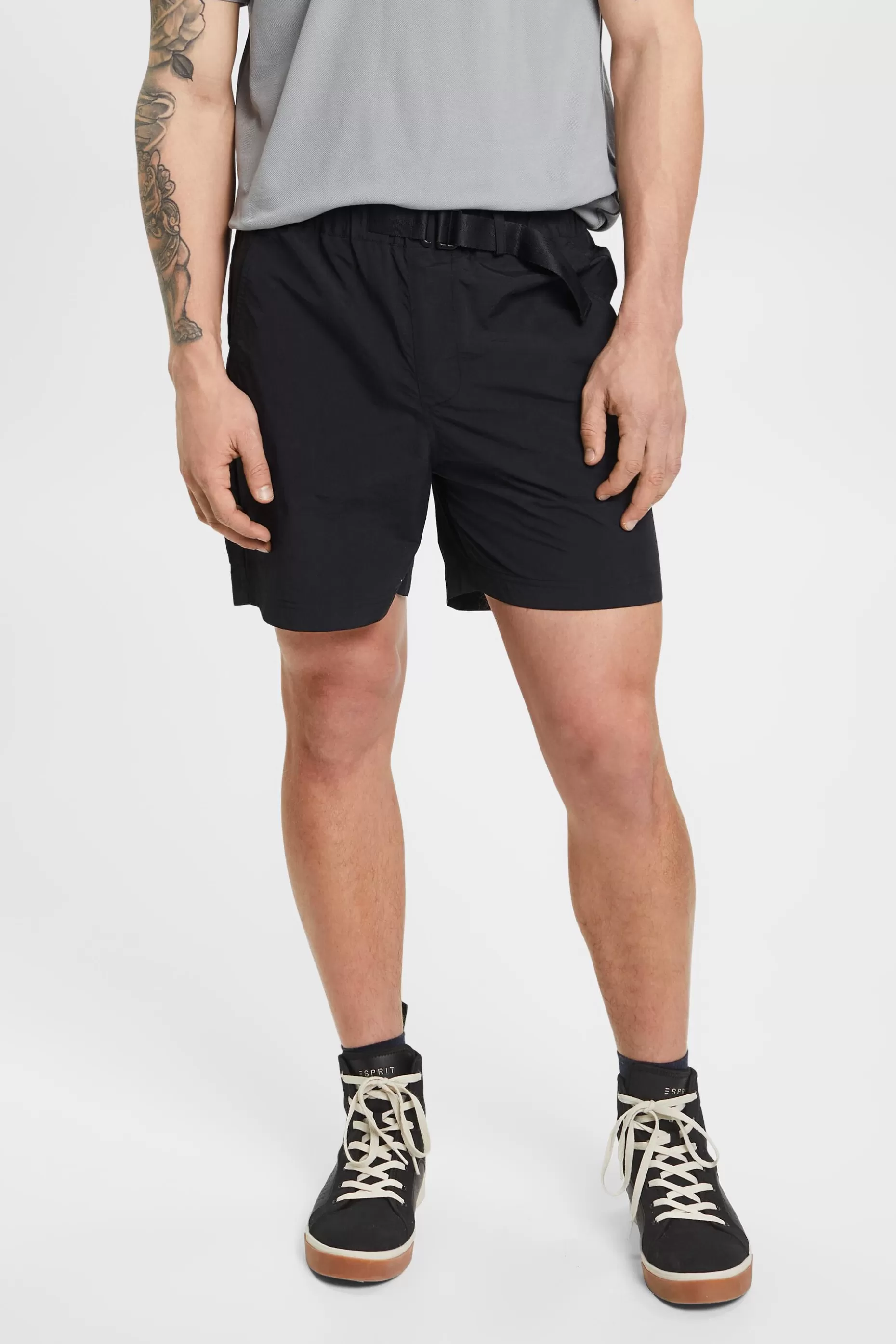 ESPRIT Shorts with integrated belt at our Online Shop *Men Shorts