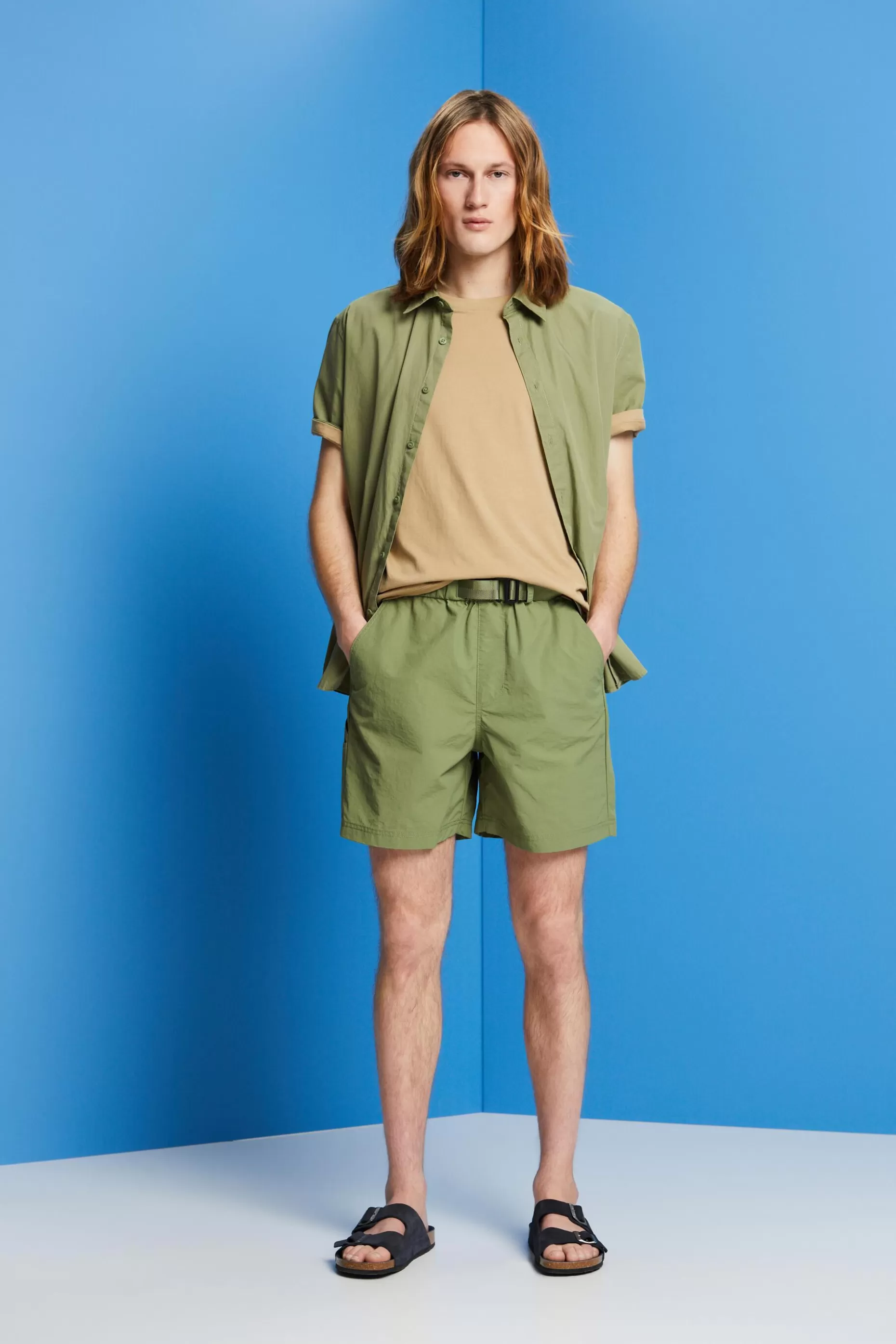 ESPRIT Shorts with integrated belt at our Online Shop *Men Shorts