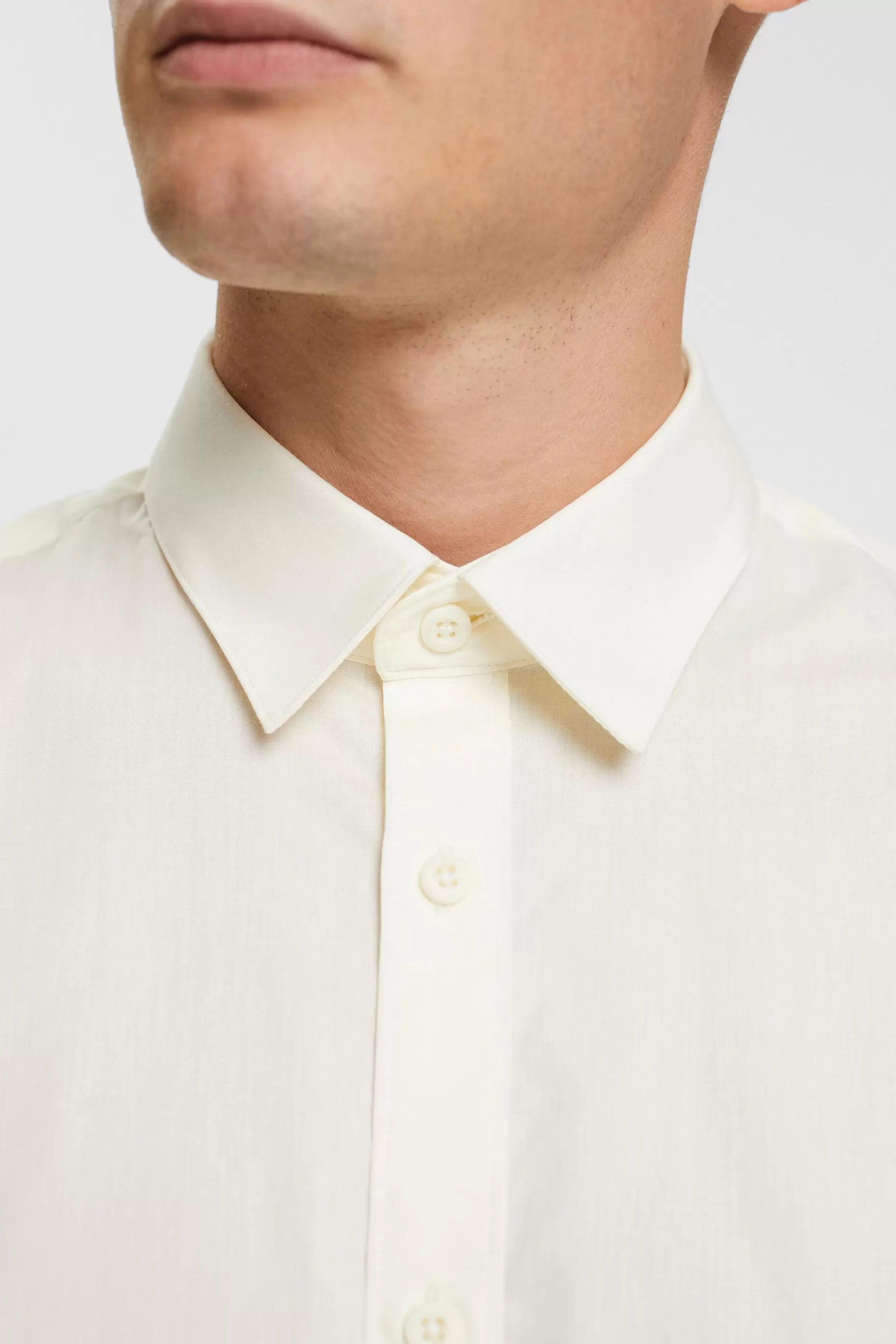 ESPRIT Sustainable cotton shirt at our Online Shop *Men Shirts