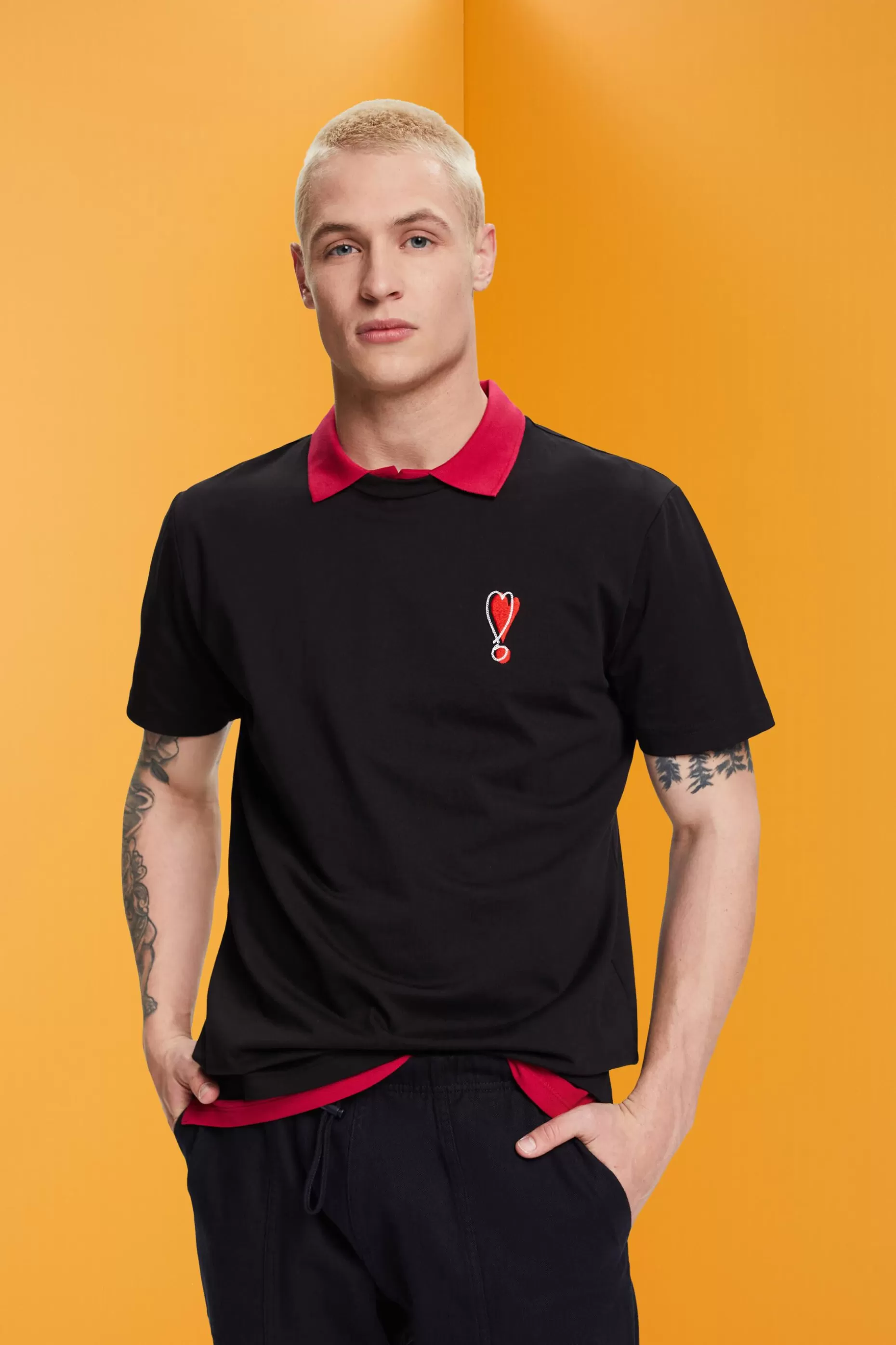 ESPRIT Sustainable cotton T-shirt with heart motif at our Online Shop *Men Tops