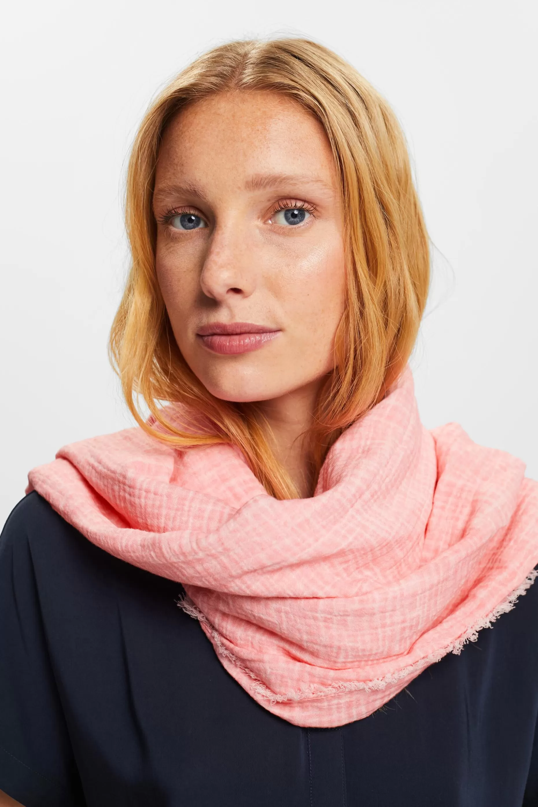 ESPRIT Textured shawl, organic cotton at our Online Shop *Women Scarves