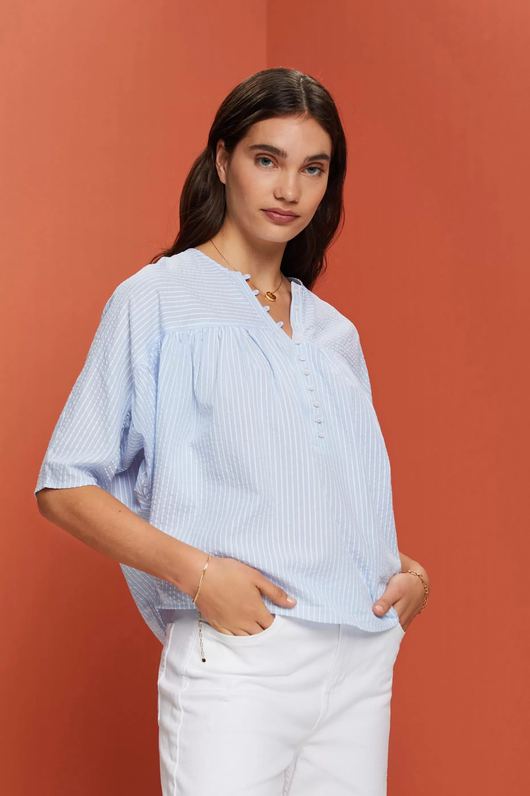 ESPRIT Textured short-sleeve blouse at our Online Shop *Women Shirts + Blouses