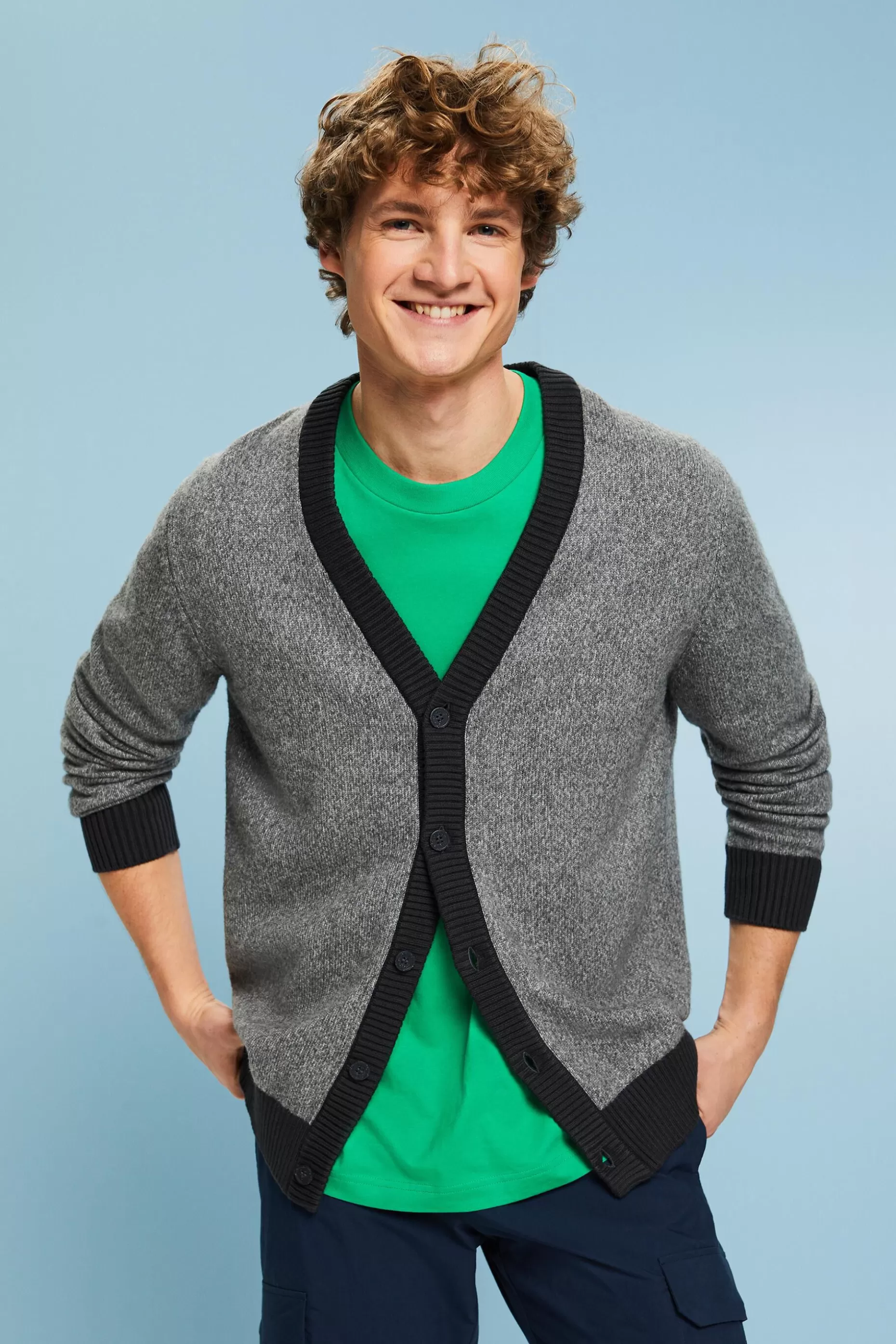 ESPRIT Two-Tone V-Neck Sweater at our Online Shop *Boys Boys
