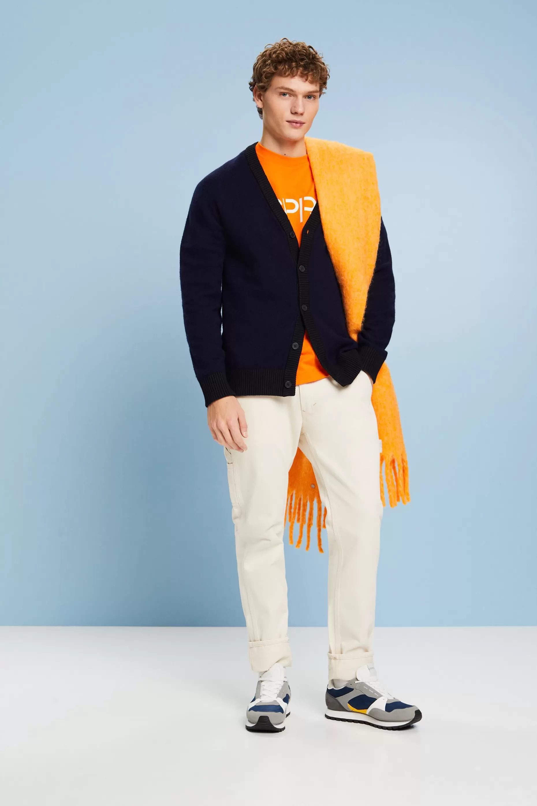 ESPRIT Two-Tone V-Neck Sweater at our Online Shop *Men Sweaters