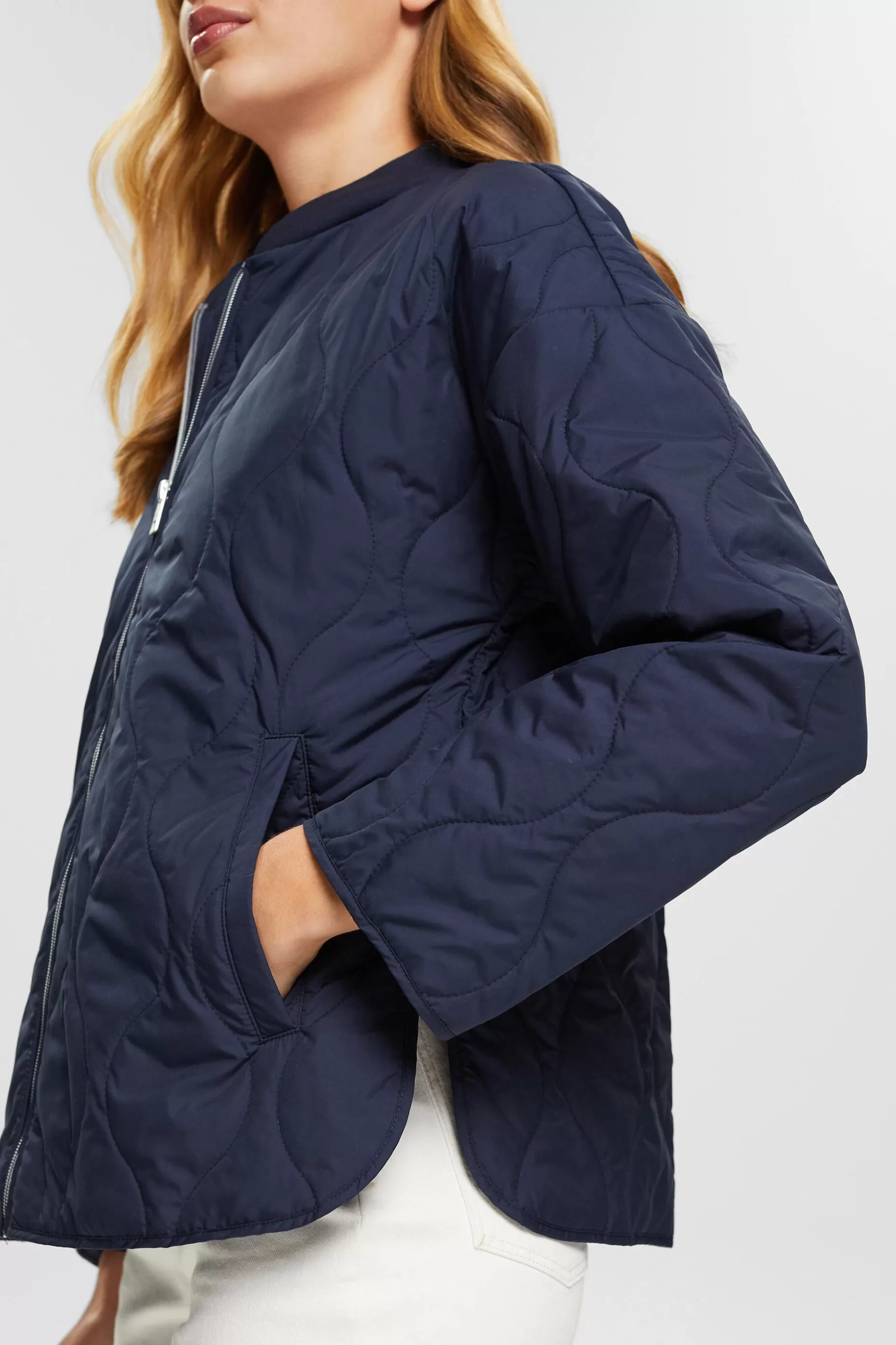 ESPRIT Ultra lightweight quilted bomber jacket at our Online Shop *Women Jackets + Coats