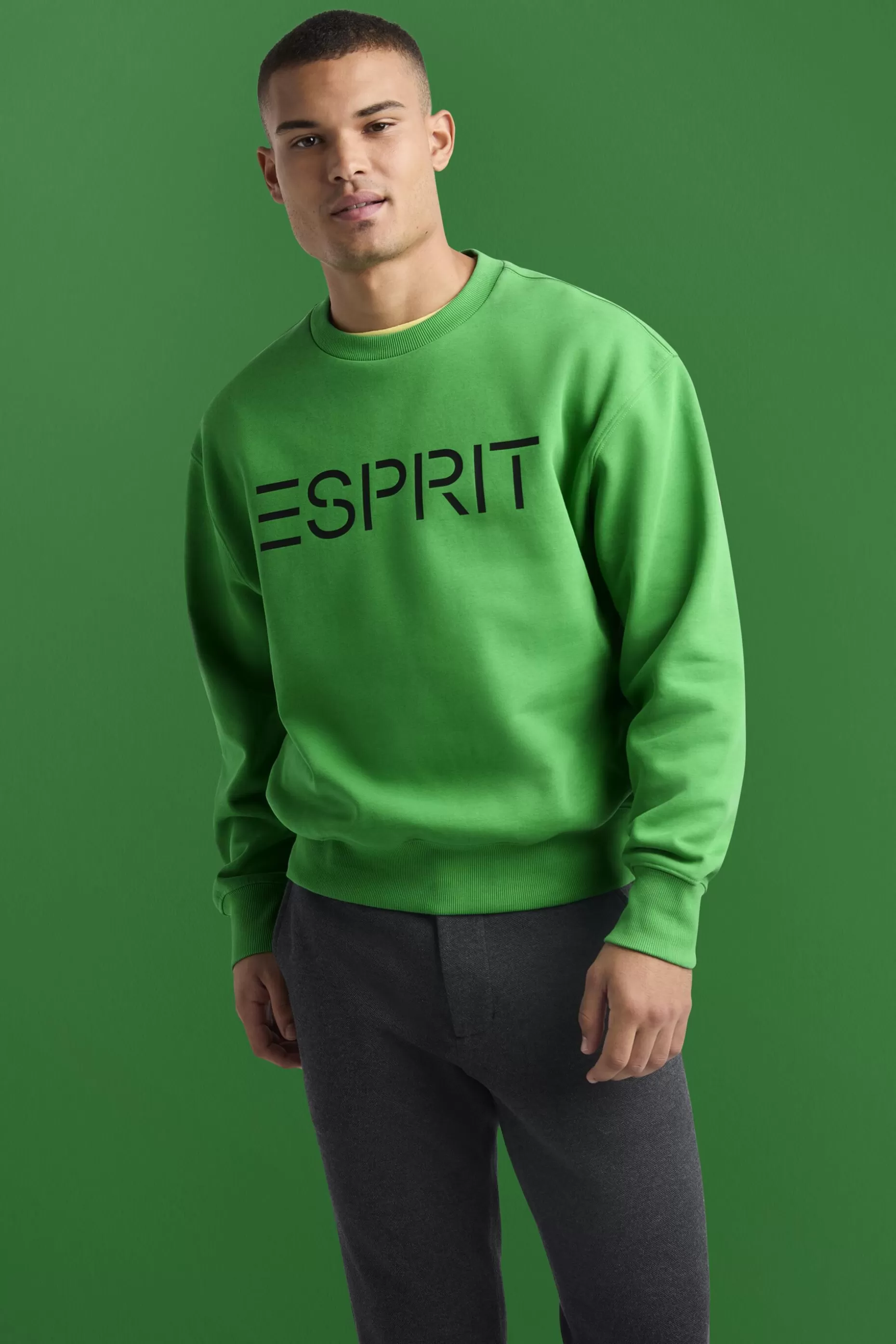 ESPRIT Unisex Cotton Fleece Logo Sweatshirt at our Online Shop *Men Sweatshirts + Hoodies