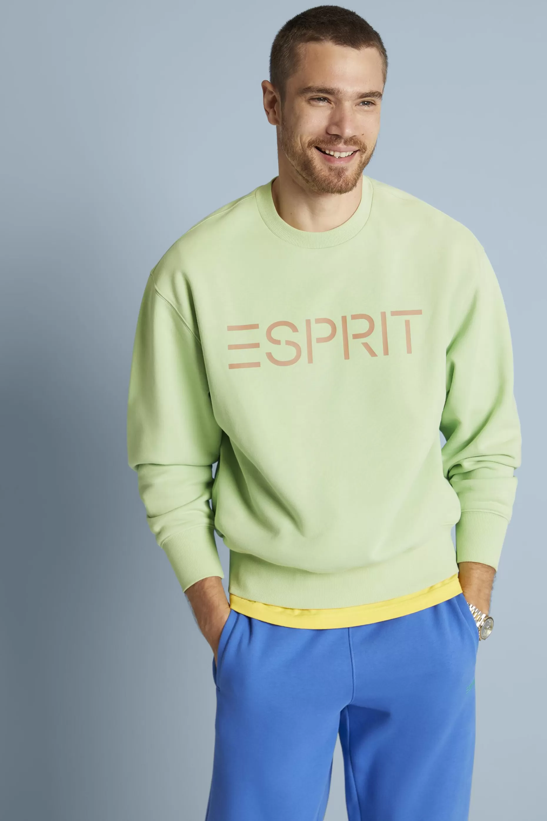 ESPRIT Unisex Cotton Fleece Logo Sweatshirt at our Online Shop *Men Sweatshirts + Hoodies