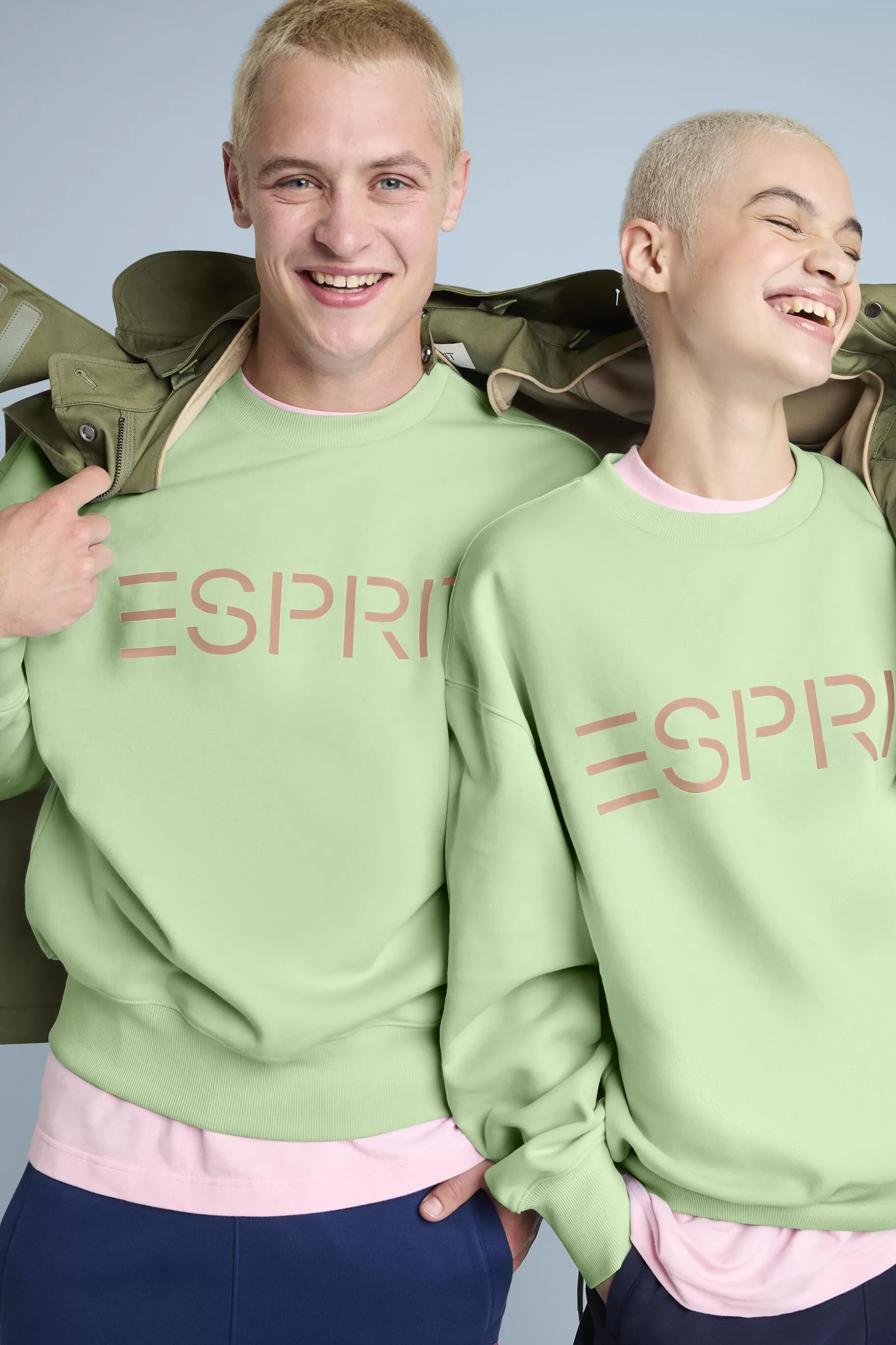 ESPRIT Unisex Cotton Fleece Logo Sweatshirt at our Online Shop *Men Sweatshirts + Hoodies