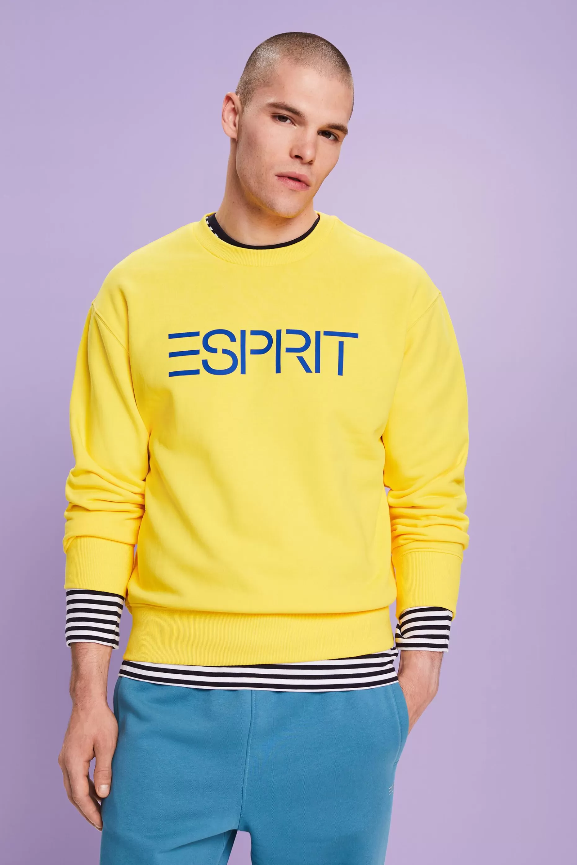 ESPRIT Unisex Cotton Fleece Logo Sweatshirt at our Online Shop *Men Sweatshirts + Hoodies