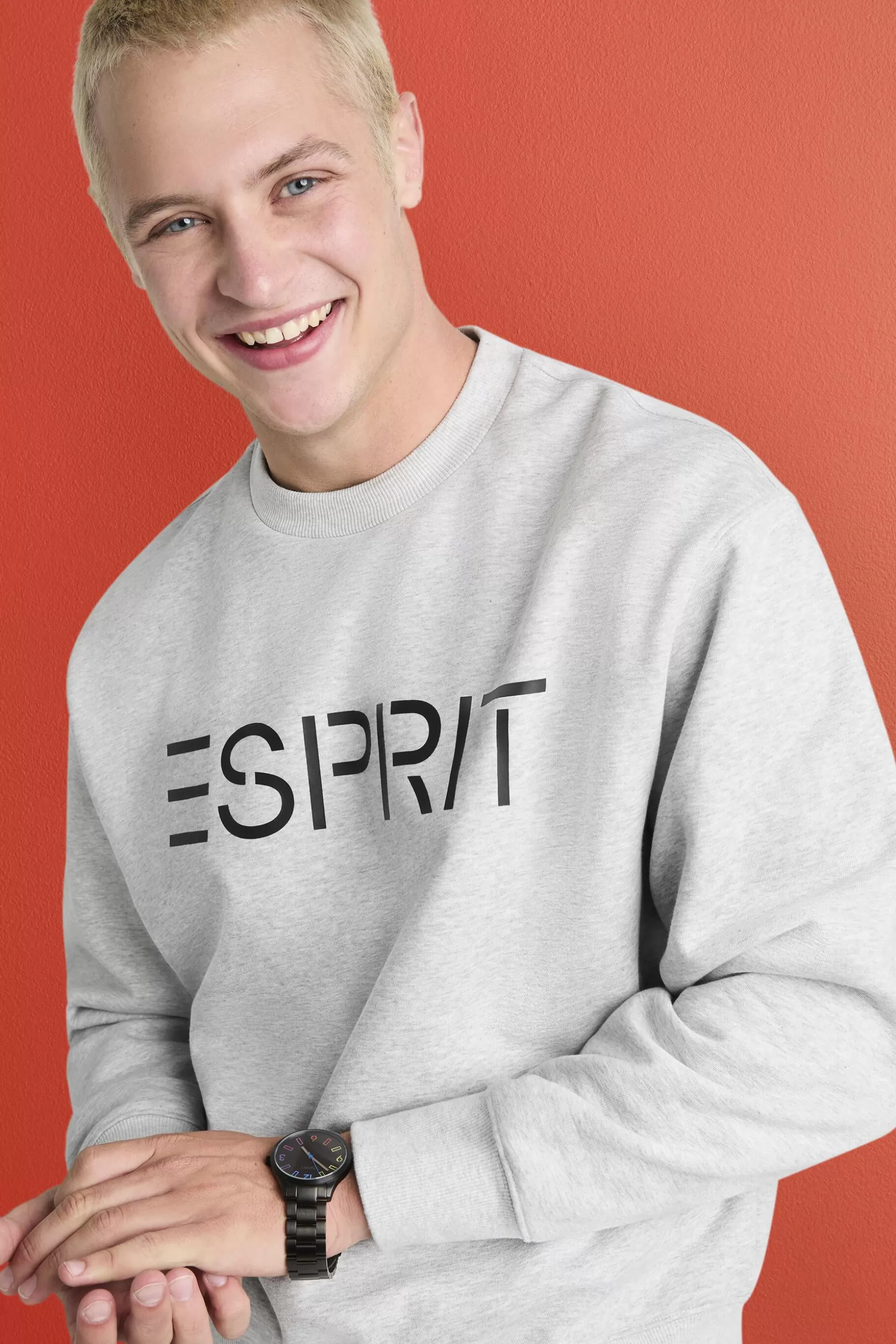 ESPRIT Unisex Cotton Fleece Logo Sweatshirt at our Online Shop *Men Sweatshirts + Hoodies