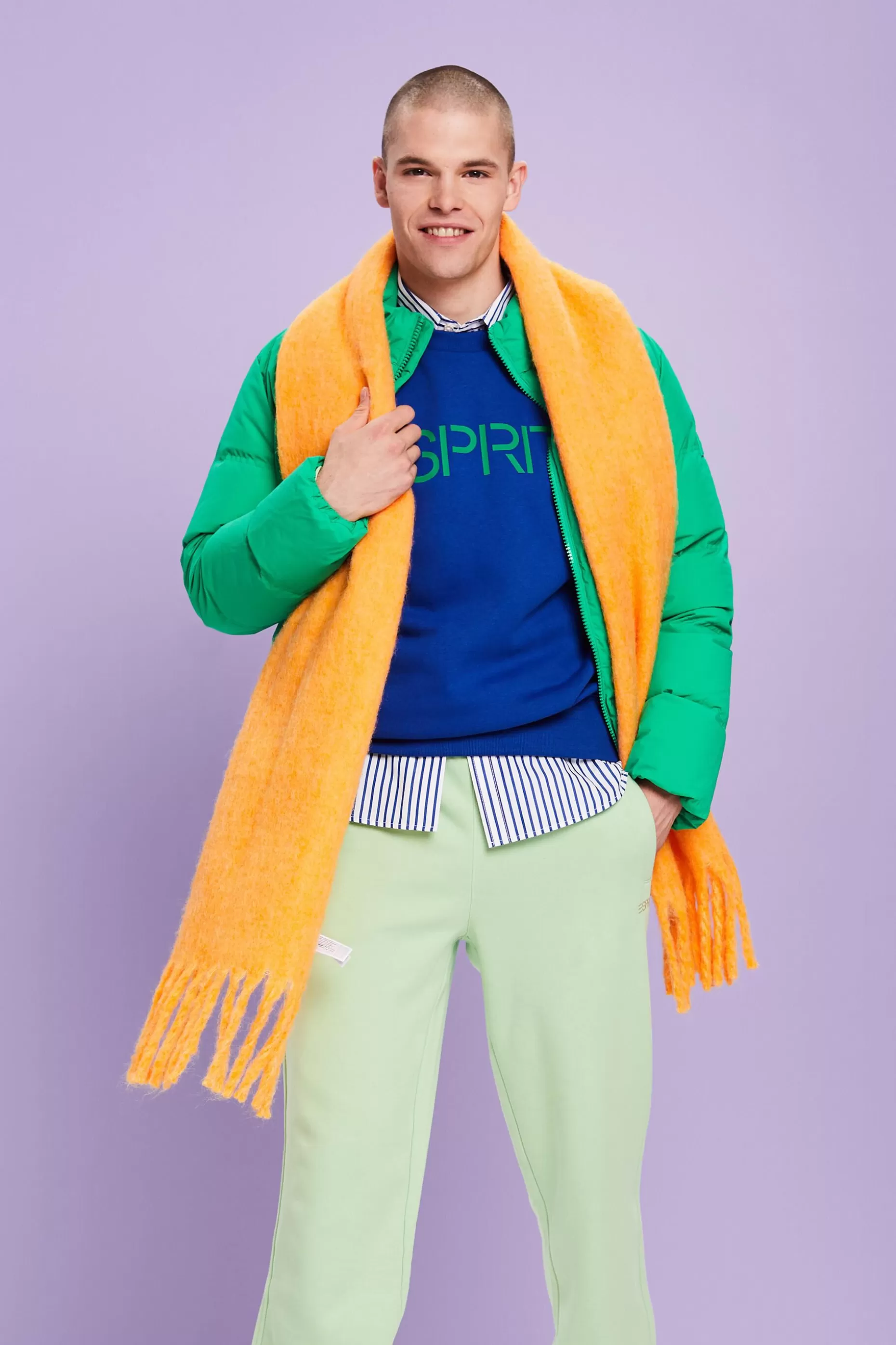 ESPRIT Unisex Cotton Fleece Logo Sweatshirt at our Online Shop *Men Sweatshirts + Hoodies