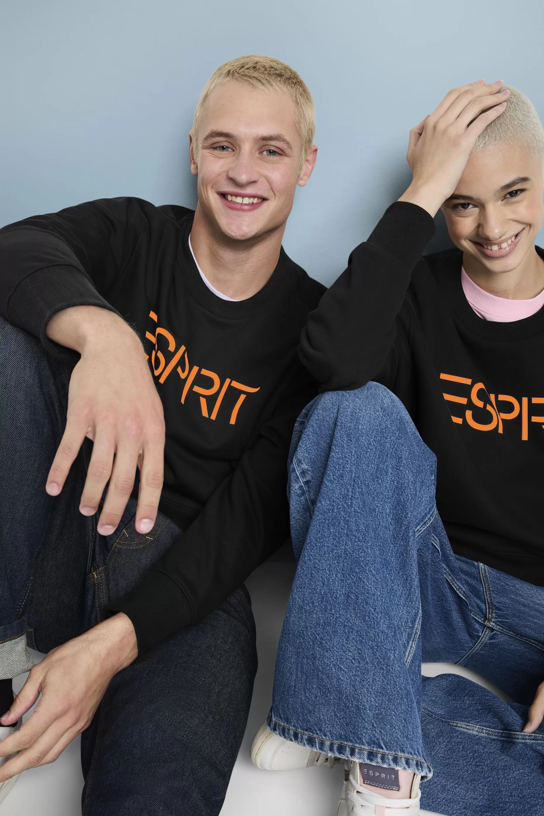 ESPRIT Unisex Cotton Fleece Logo Sweatshirt at our Online Shop *Women Sweatshirts + Hoodies