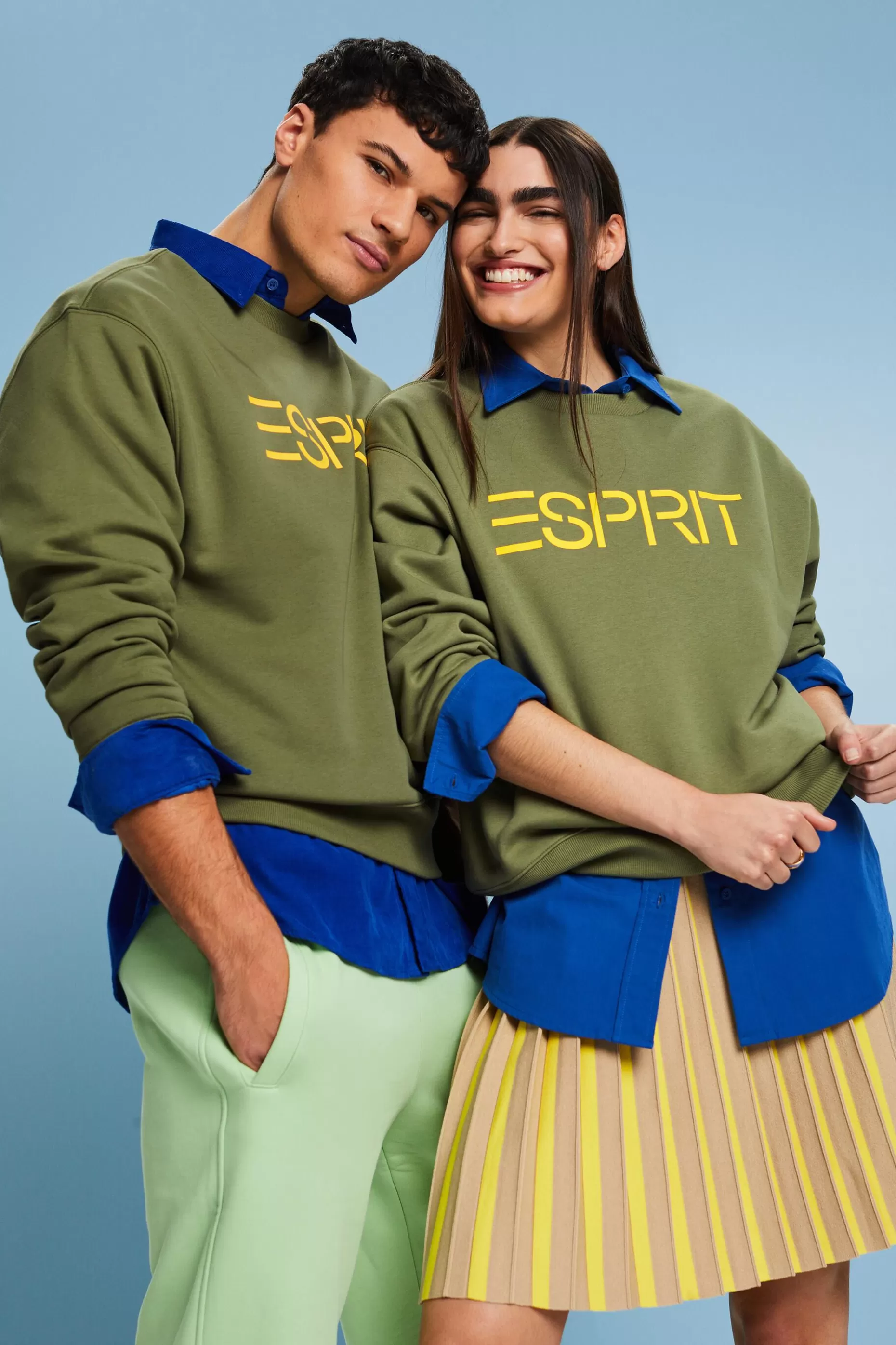 ESPRIT Unisex Cotton Fleece Logo Sweatshirt at our Online Shop *Women Sweatshirts + Hoodies