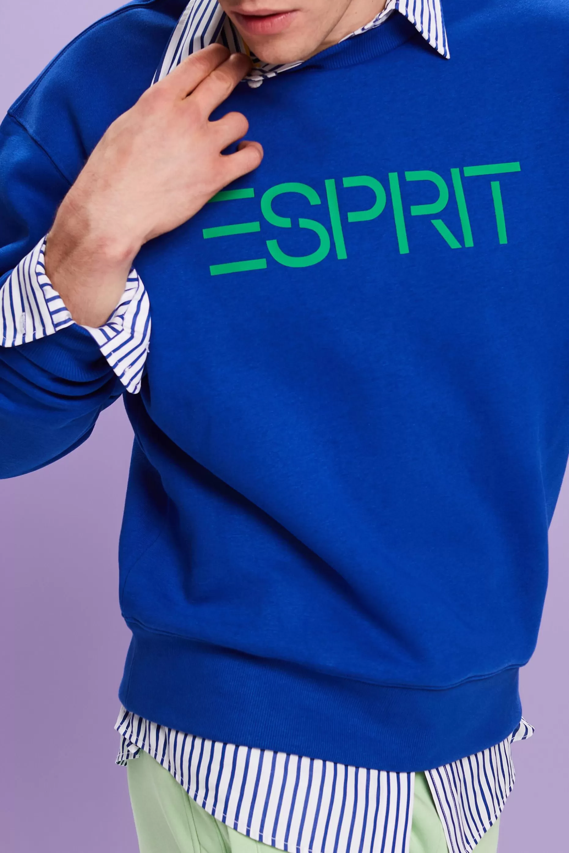 ESPRIT Unisex Cotton Fleece Logo Sweatshirt at our Online Shop *Women Sweatshirts + Hoodies