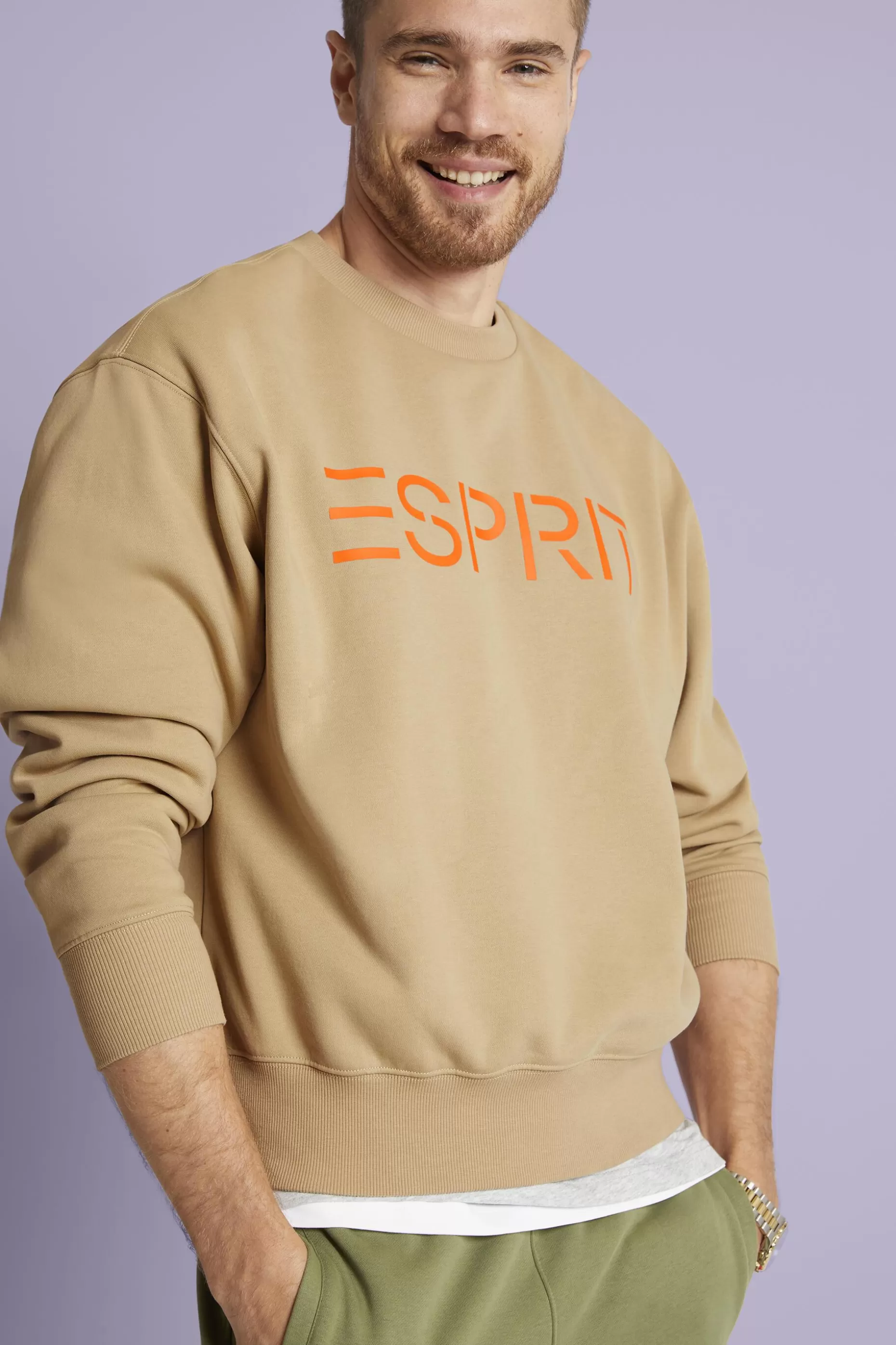 ESPRIT Unisex Cotton Fleece Logo Sweatshirt at our Online Shop *Women Sweatshirts + Hoodies