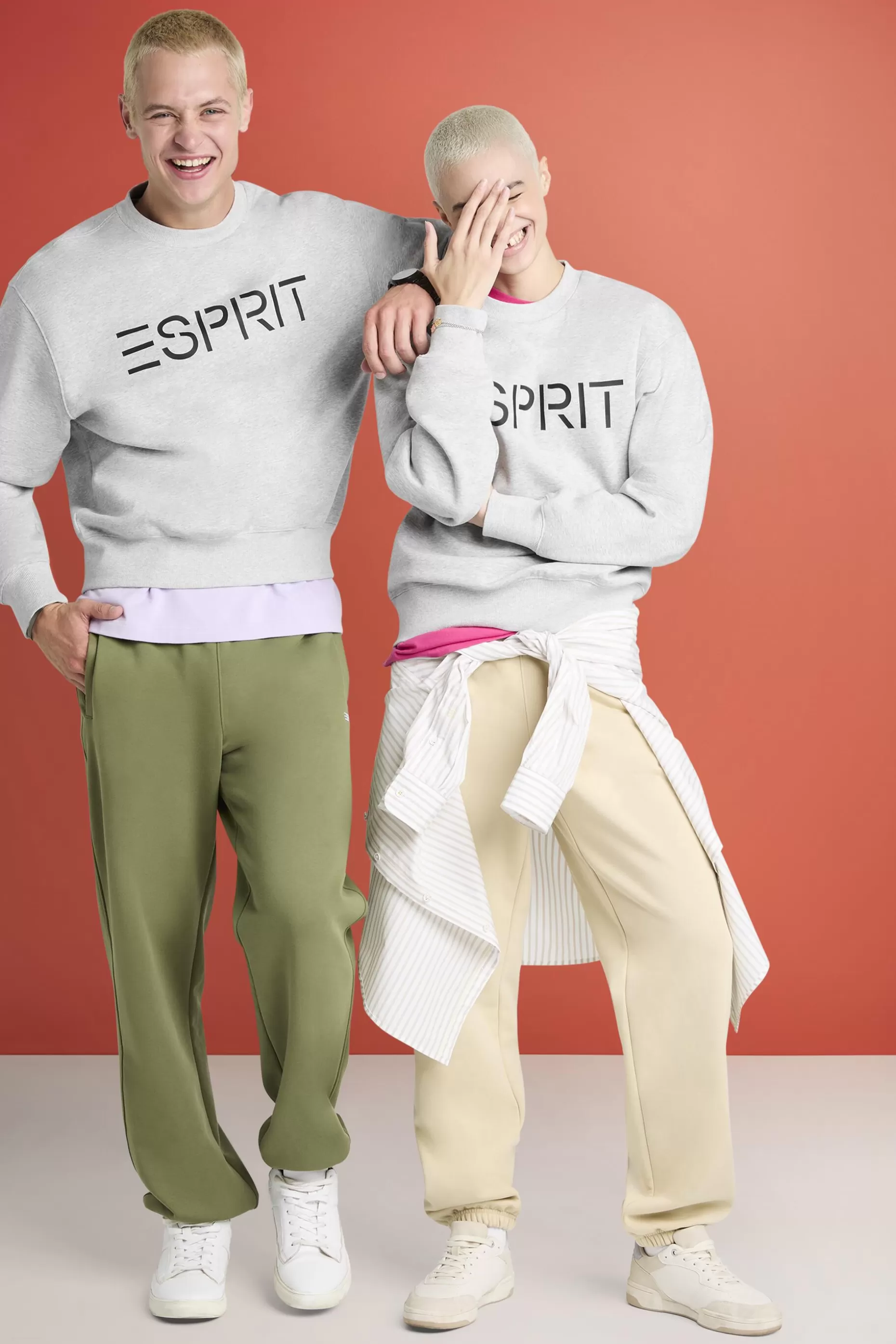ESPRIT Unisex Cotton Fleece Logo Sweatshirt at our Online Shop *Women Sweatshirts + Hoodies