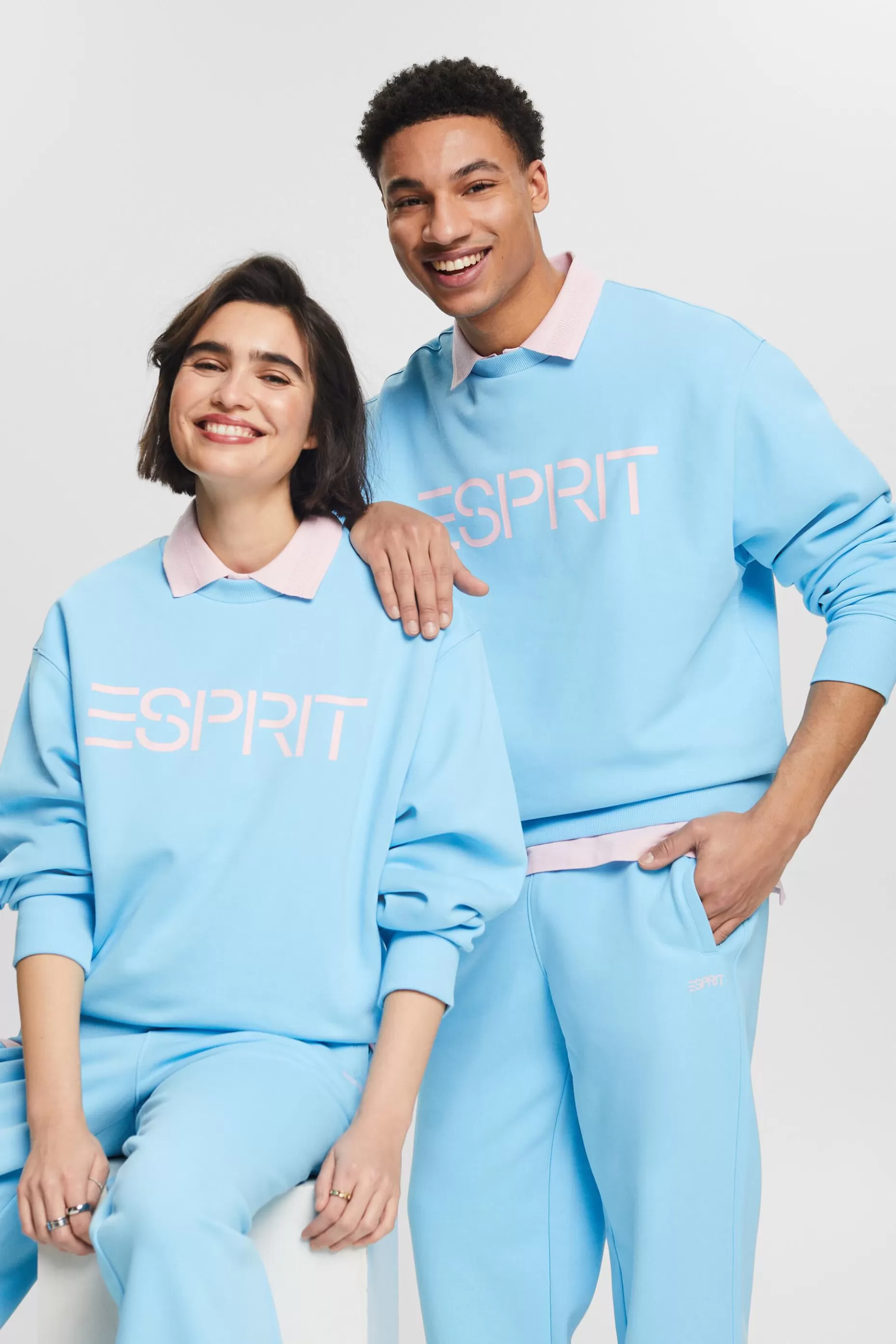 ESPRIT Unisex Cotton Fleece Logo Sweatshirt at our Online Shop *Women Sweatshirts + Hoodies