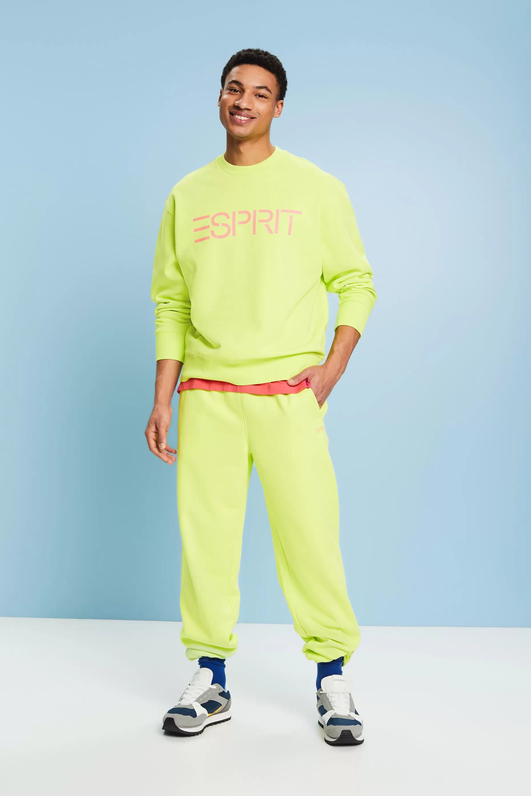 ESPRIT Unisex Cotton Fleece Logo Sweatshirt at our Online Shop *Women Sweatshirts + Hoodies