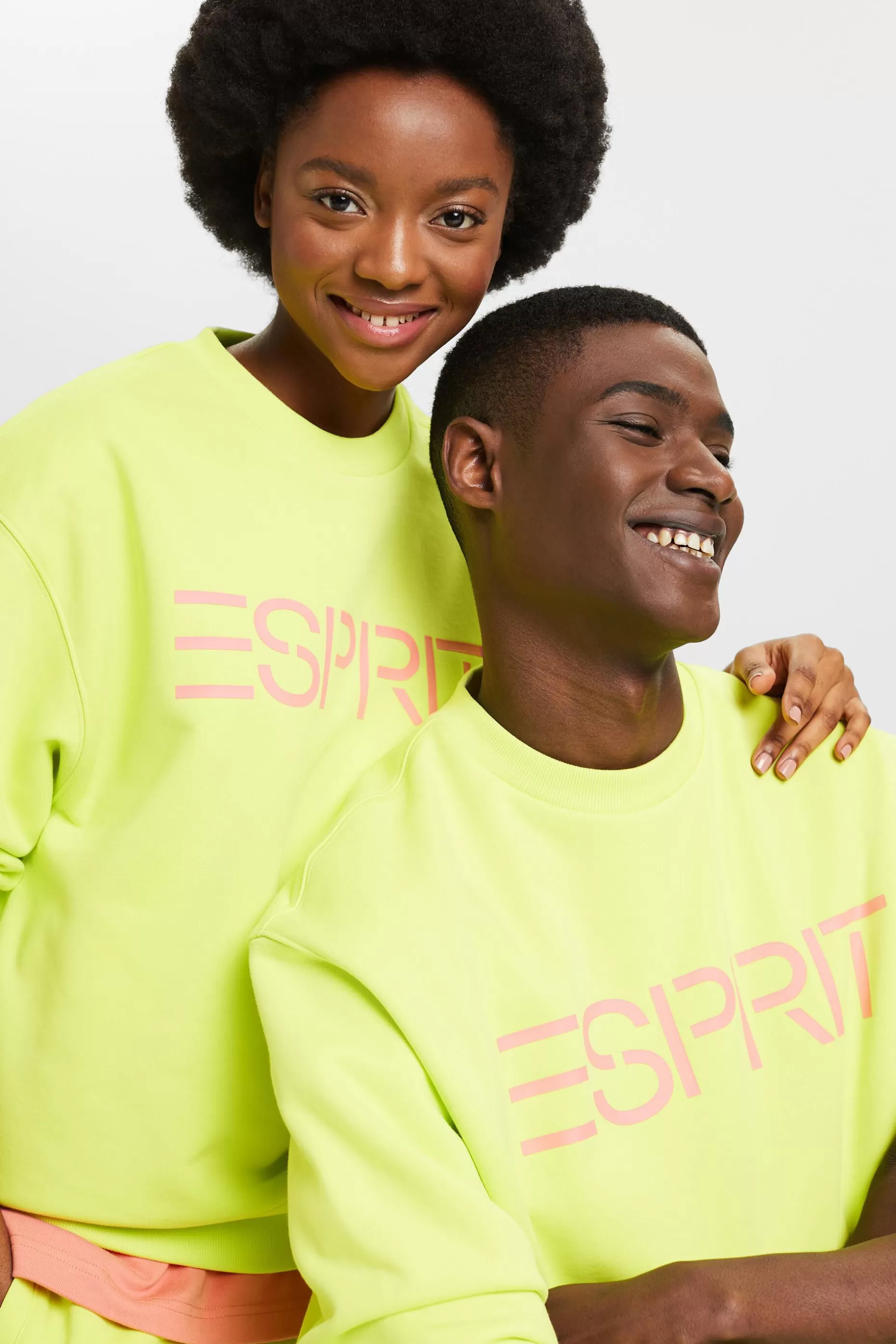 ESPRIT Unisex Cotton Fleece Logo Sweatshirt at our Online Shop *Women Sweatshirts + Hoodies