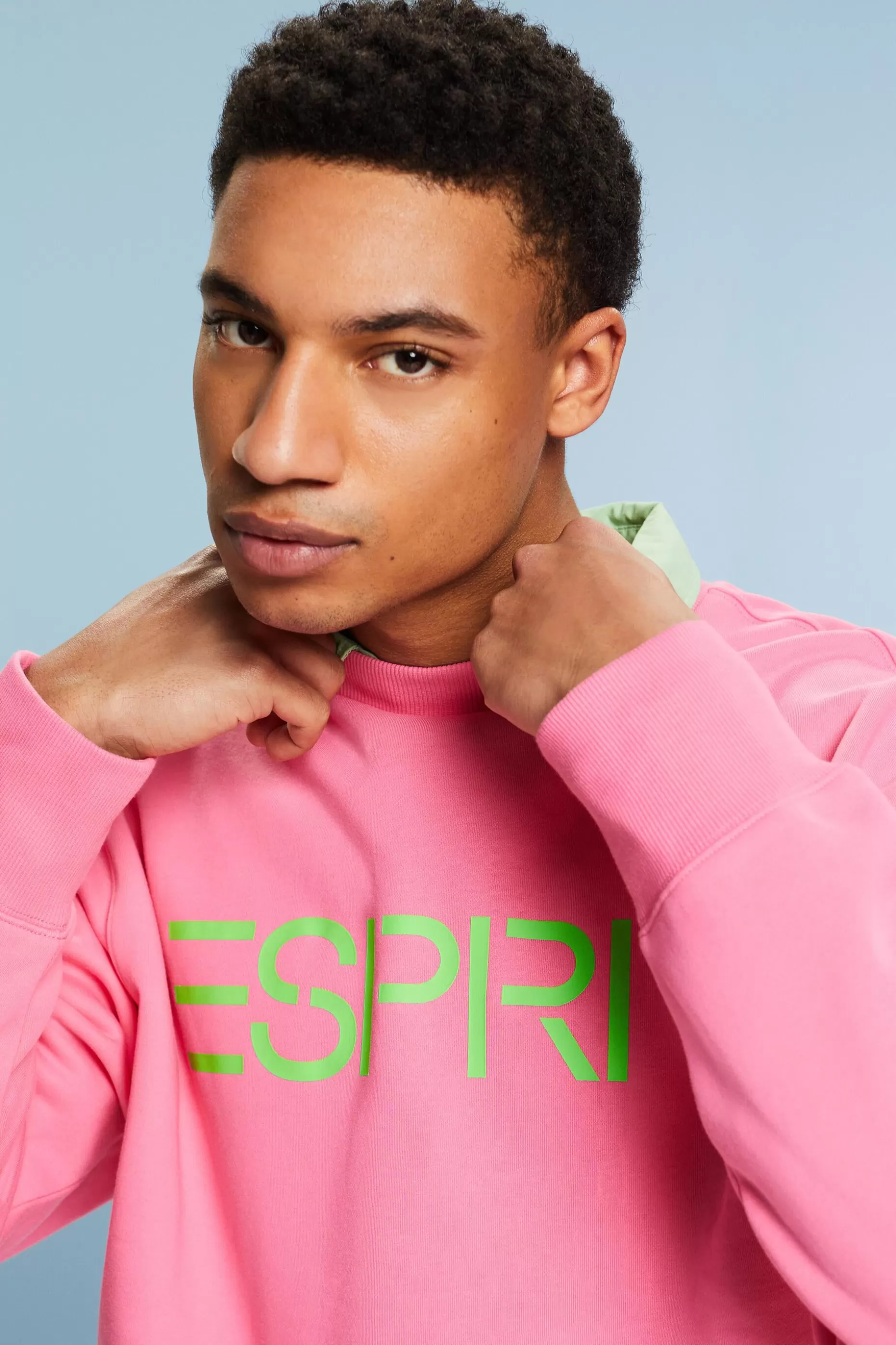 ESPRIT Unisex Cotton Fleece Logo Sweatshirt at our Online Shop *Women Sweatshirts + Hoodies
