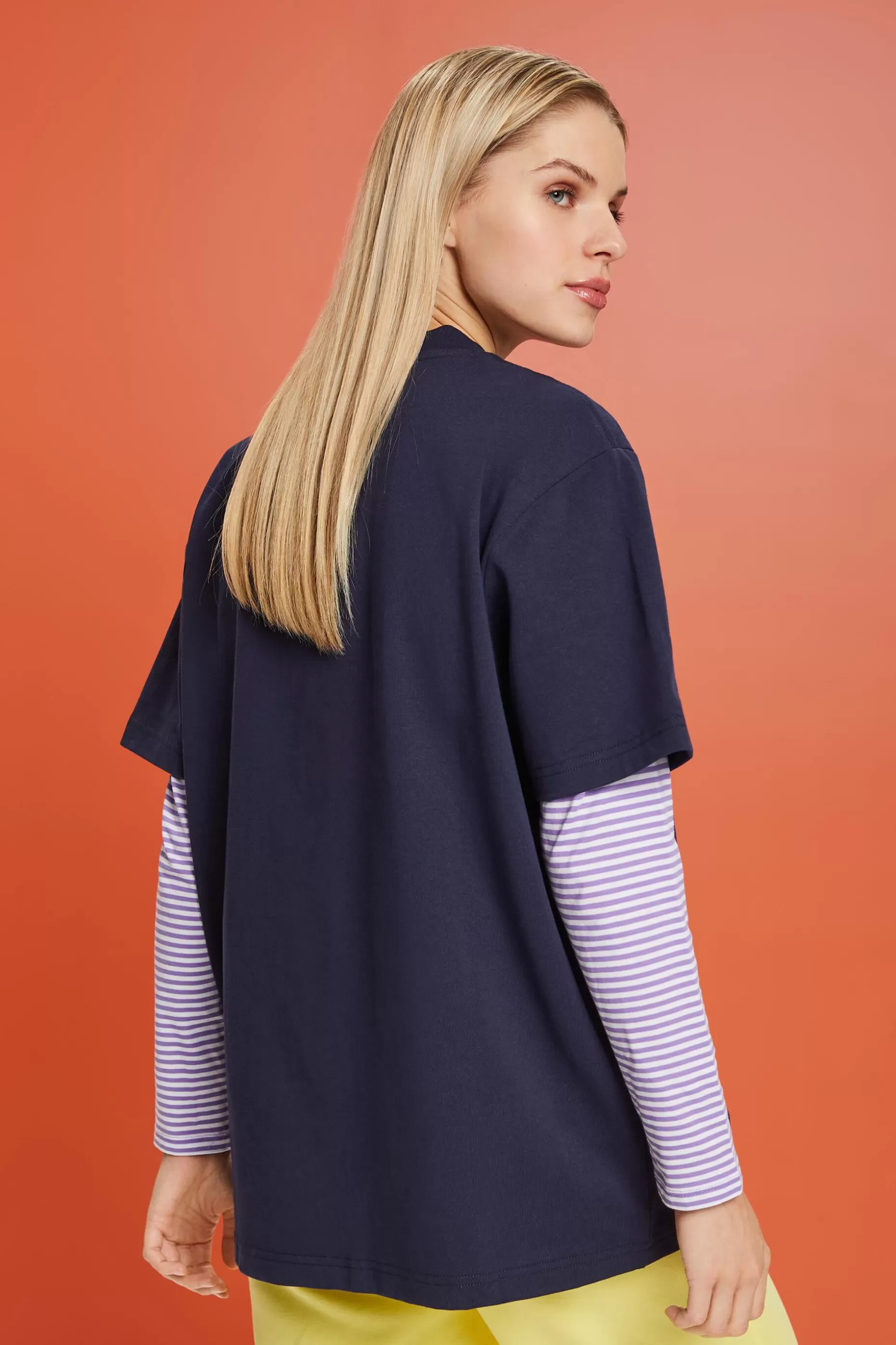 ESPRIT Unisex Logo Cotton Jersey T-Shirt at our Online Shop *Men T-Shirts + Polos