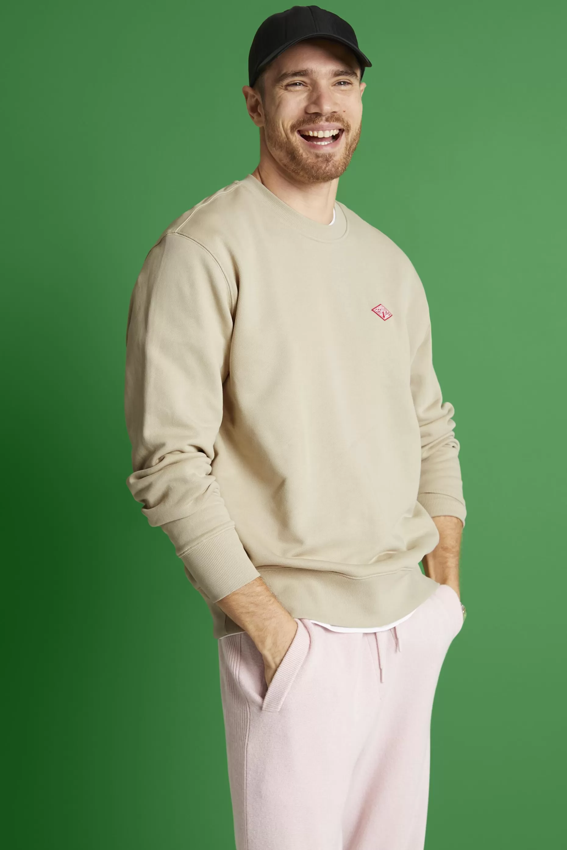 ESPRIT Unisex Logo Crewneck Sweatshirt at our Online Shop *Men Sweatshirts + Hoodies