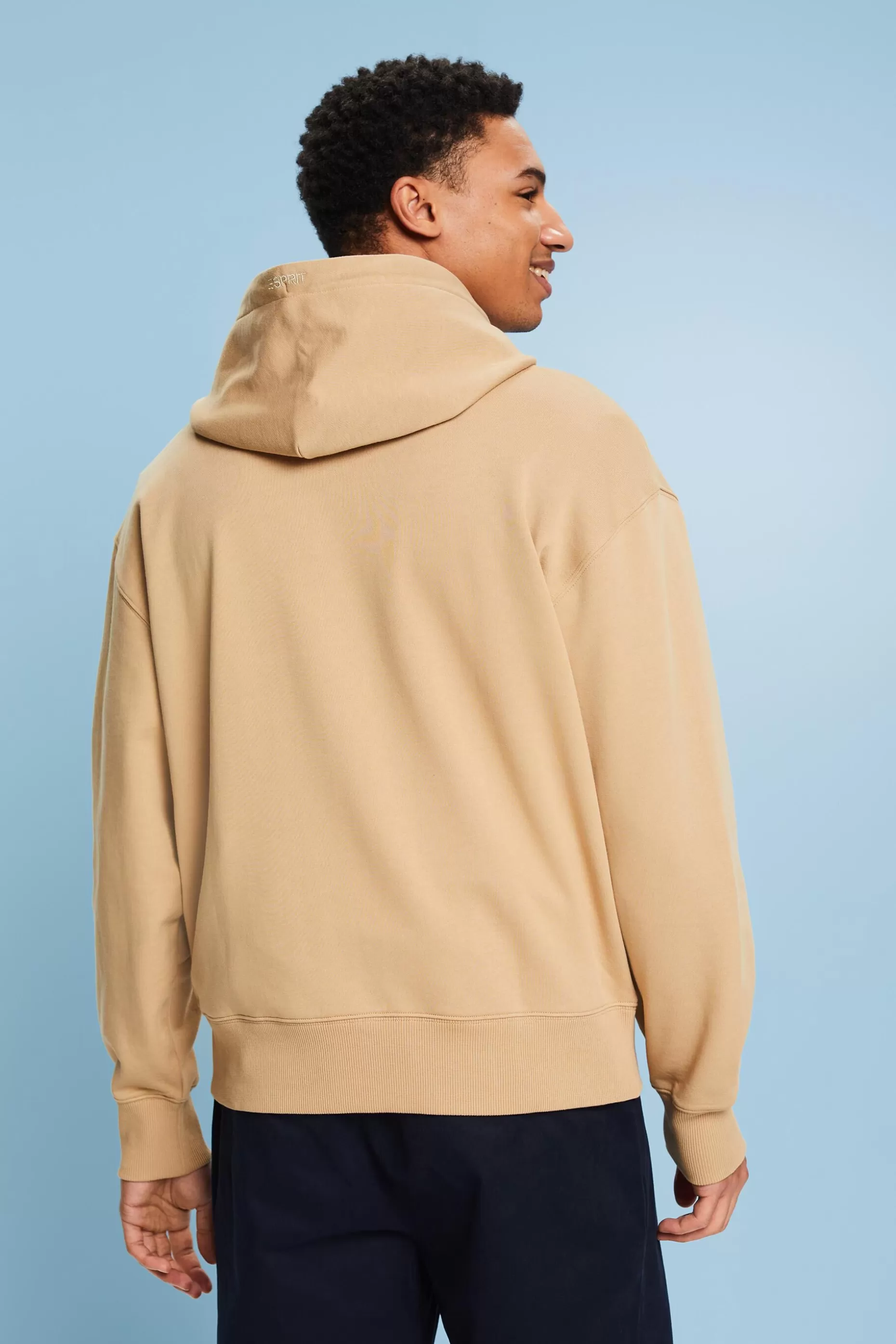 ESPRIT Unisex Oversize Print Hoodie at our Online Shop *Men Sweatshirts + Hoodies
