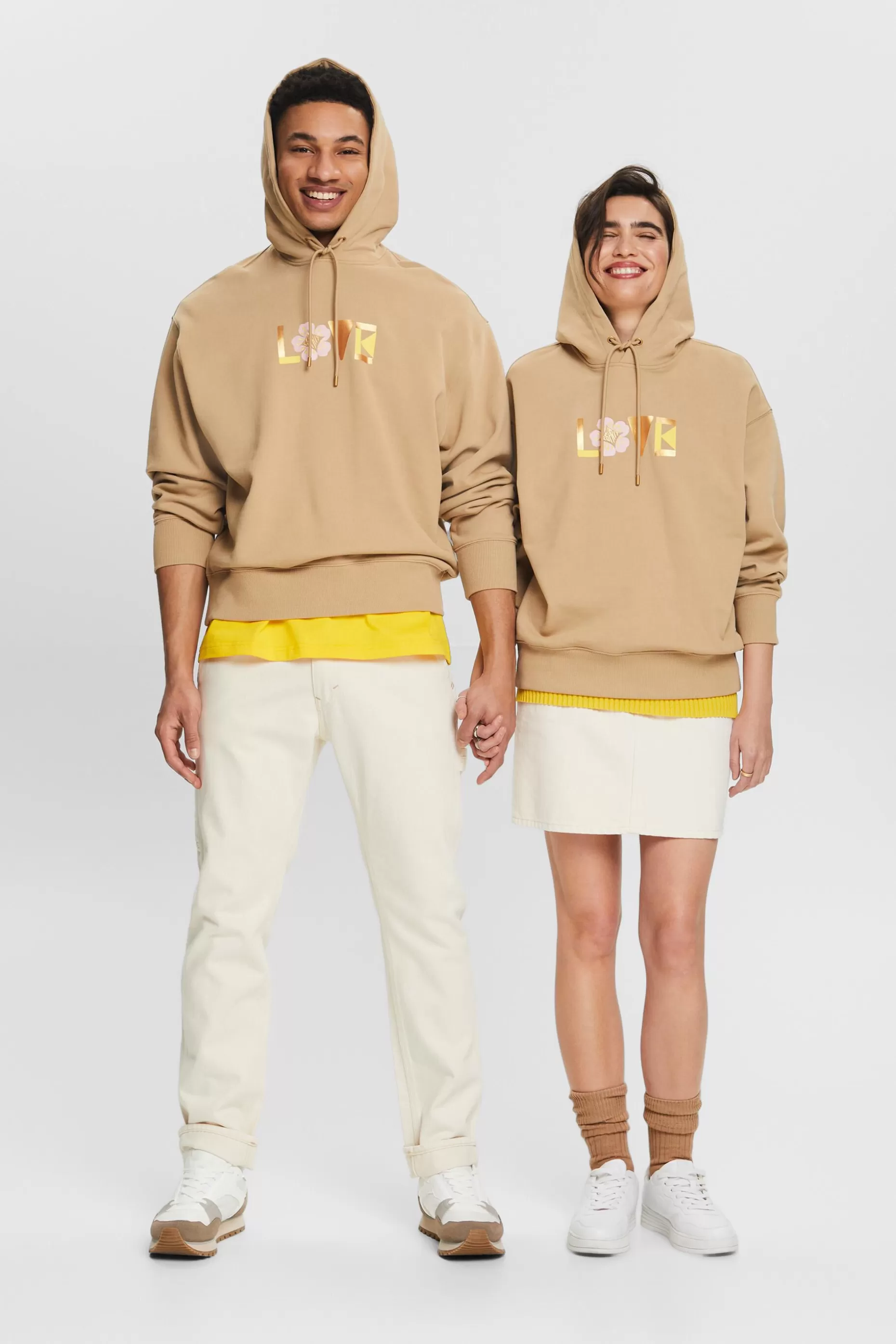 ESPRIT Unisex Oversize Print Hoodie at our Online Shop *Men Sweatshirts + Hoodies