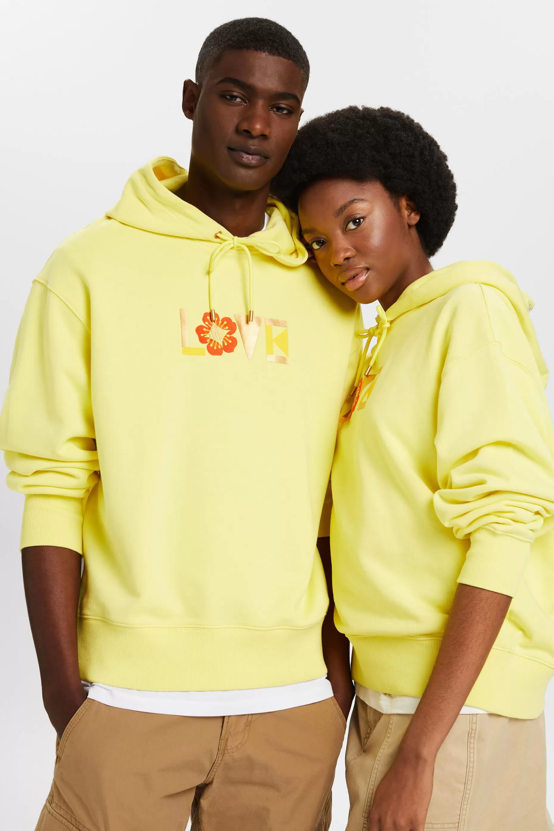 ESPRIT Unisex Oversize Print Hoodie at our Online Shop *Men The Pastel Edit