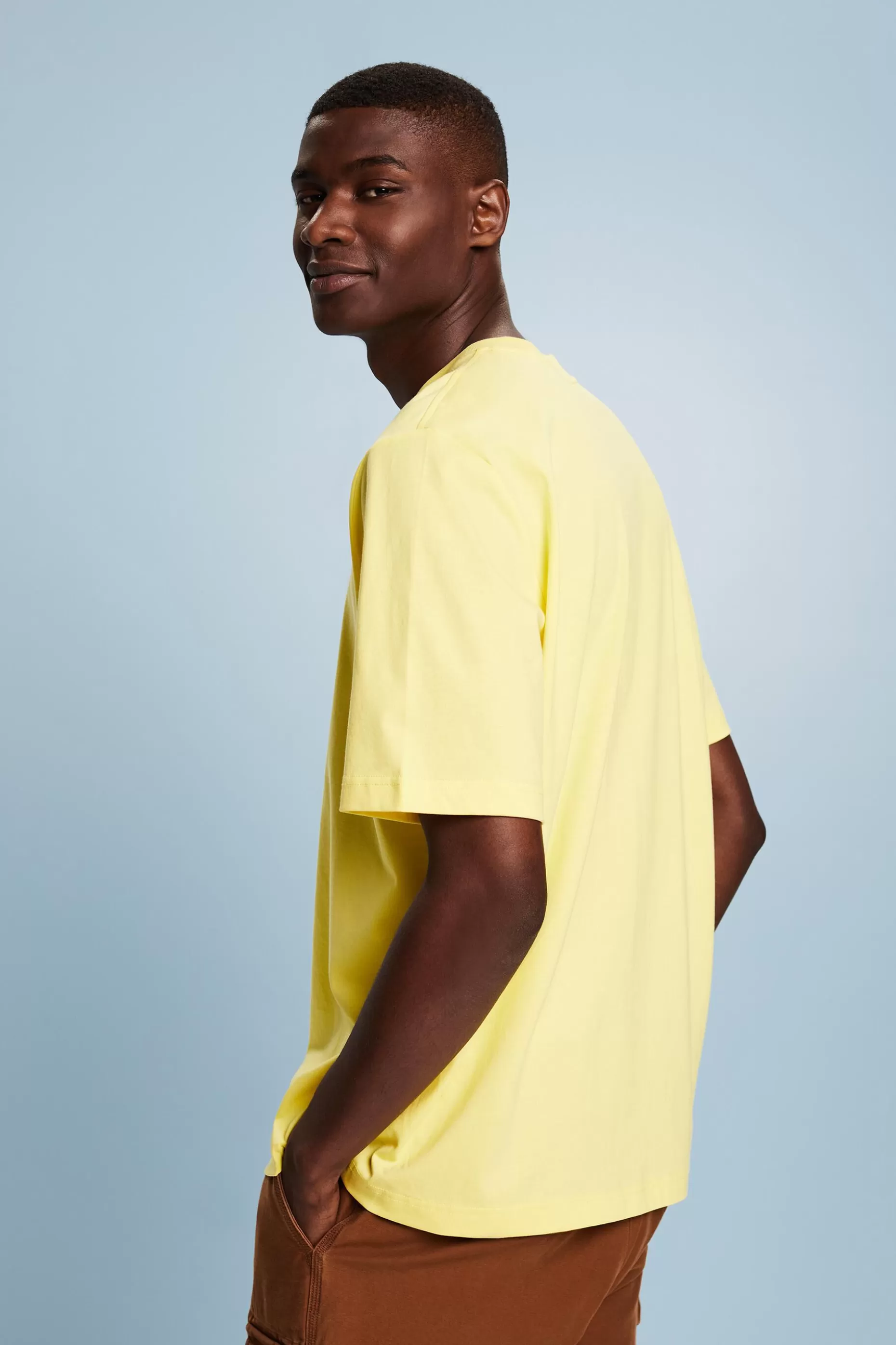 ESPRIT Unisex Printed Pima Cotton T-Shirt at our Online Shop *Men The Pastel Edit