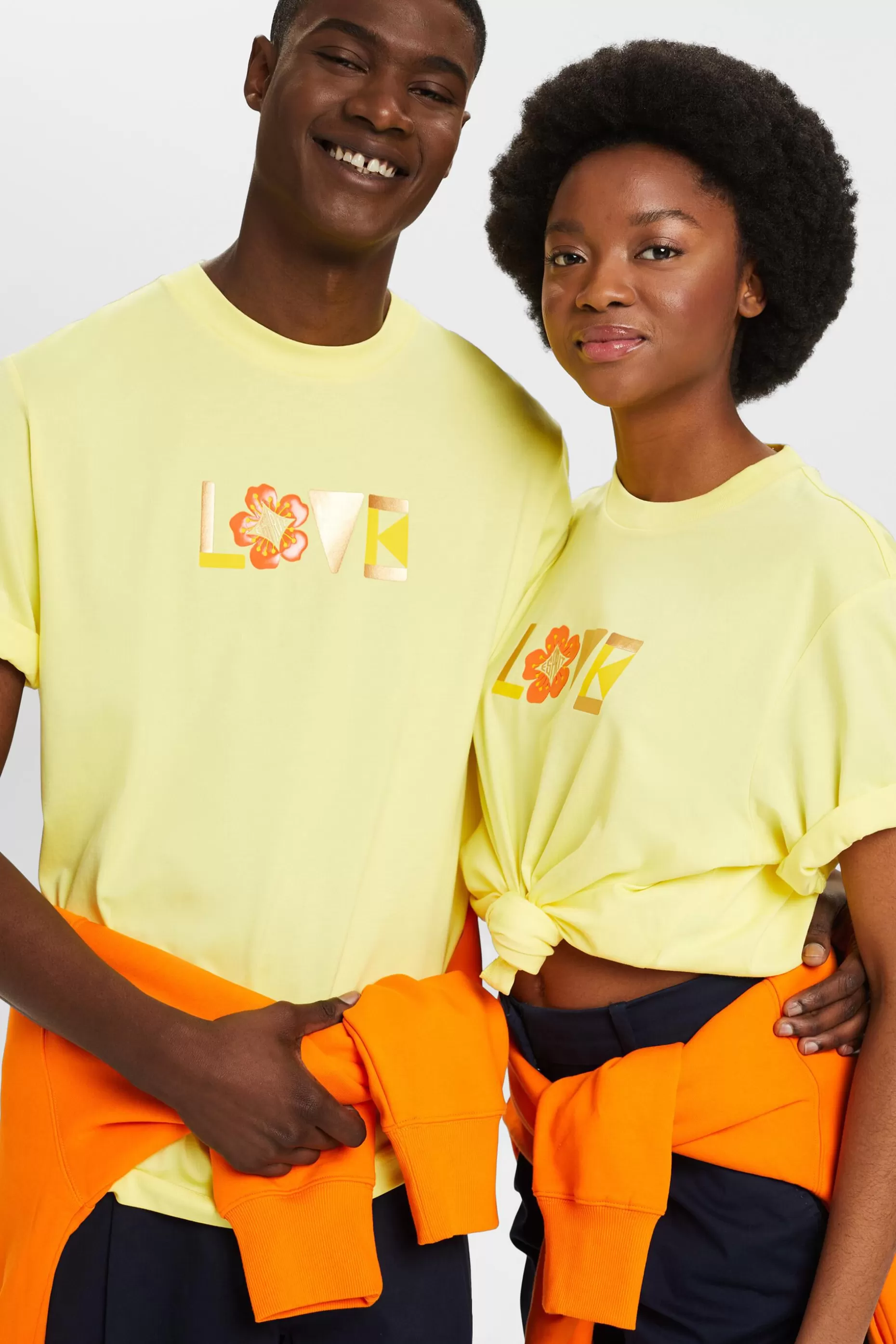 ESPRIT Unisex Printed Pima Cotton T-Shirt at our Online Shop *Men The Spring Edit