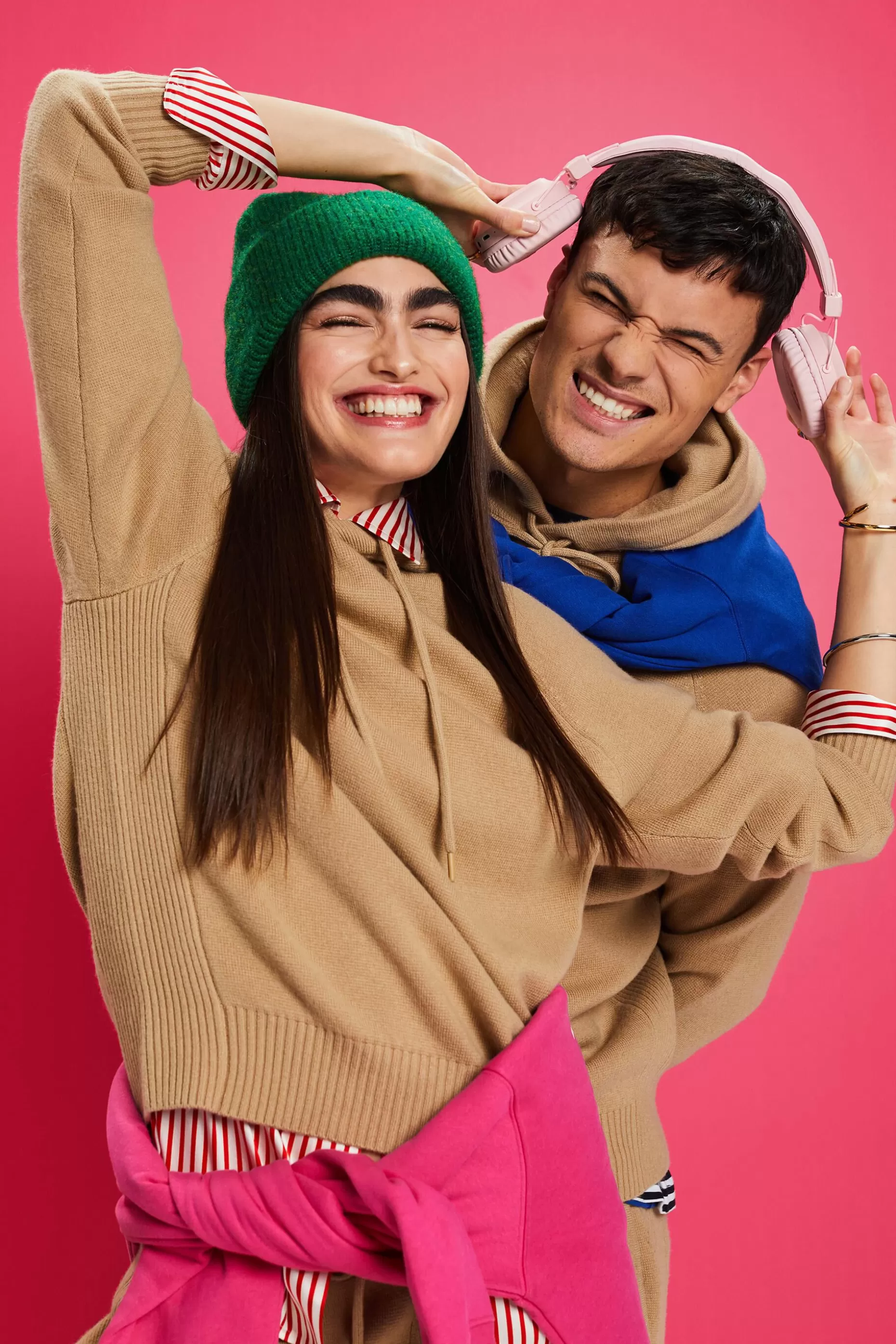 ESPRIT Unisex Wool-Cashmere Hooded Knit Sweater at our Online Shop *Men Sweaters