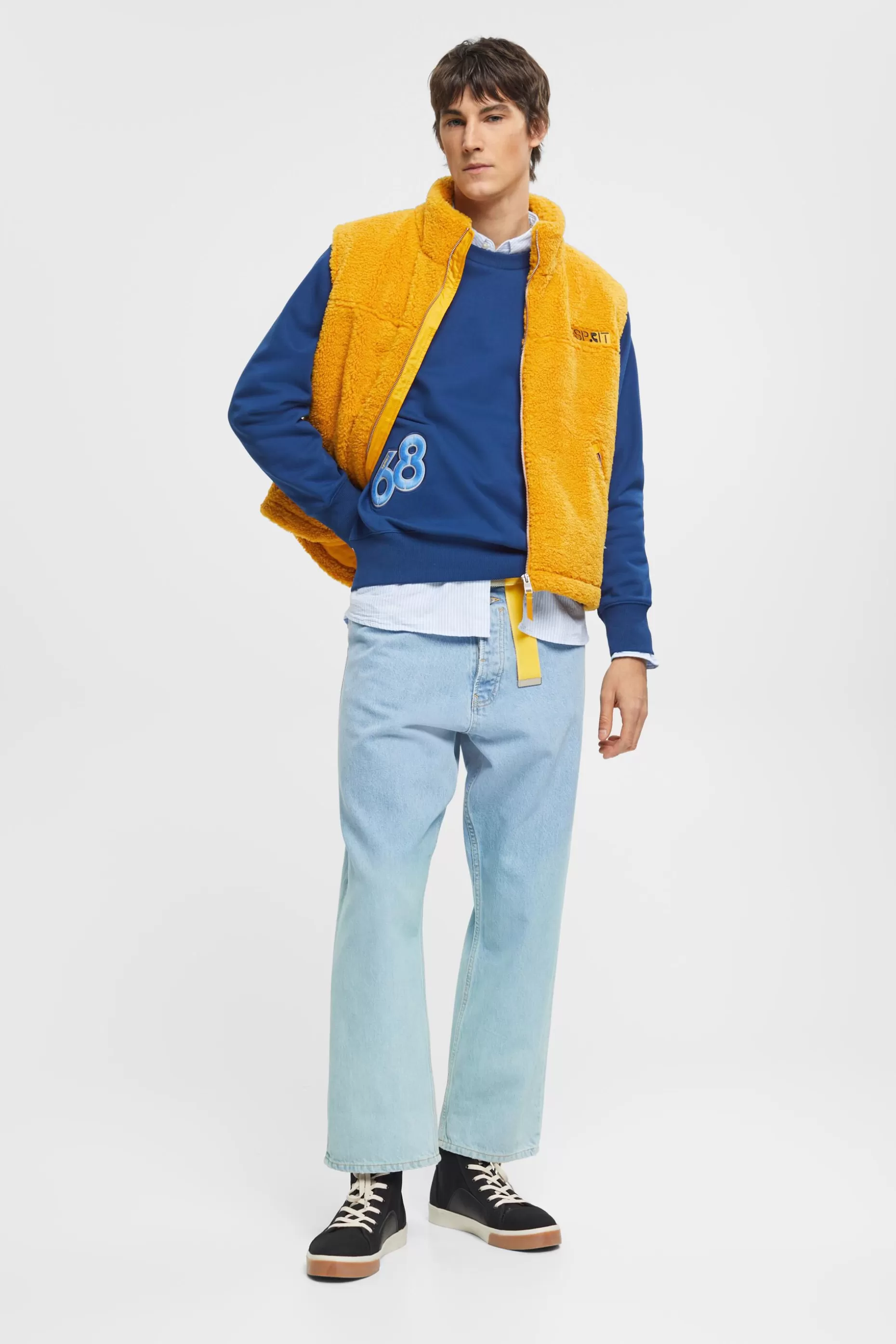 ESPRIT Varsity patch sweatshirt at our Online Shop *Men Sweatshirts + Hoodies