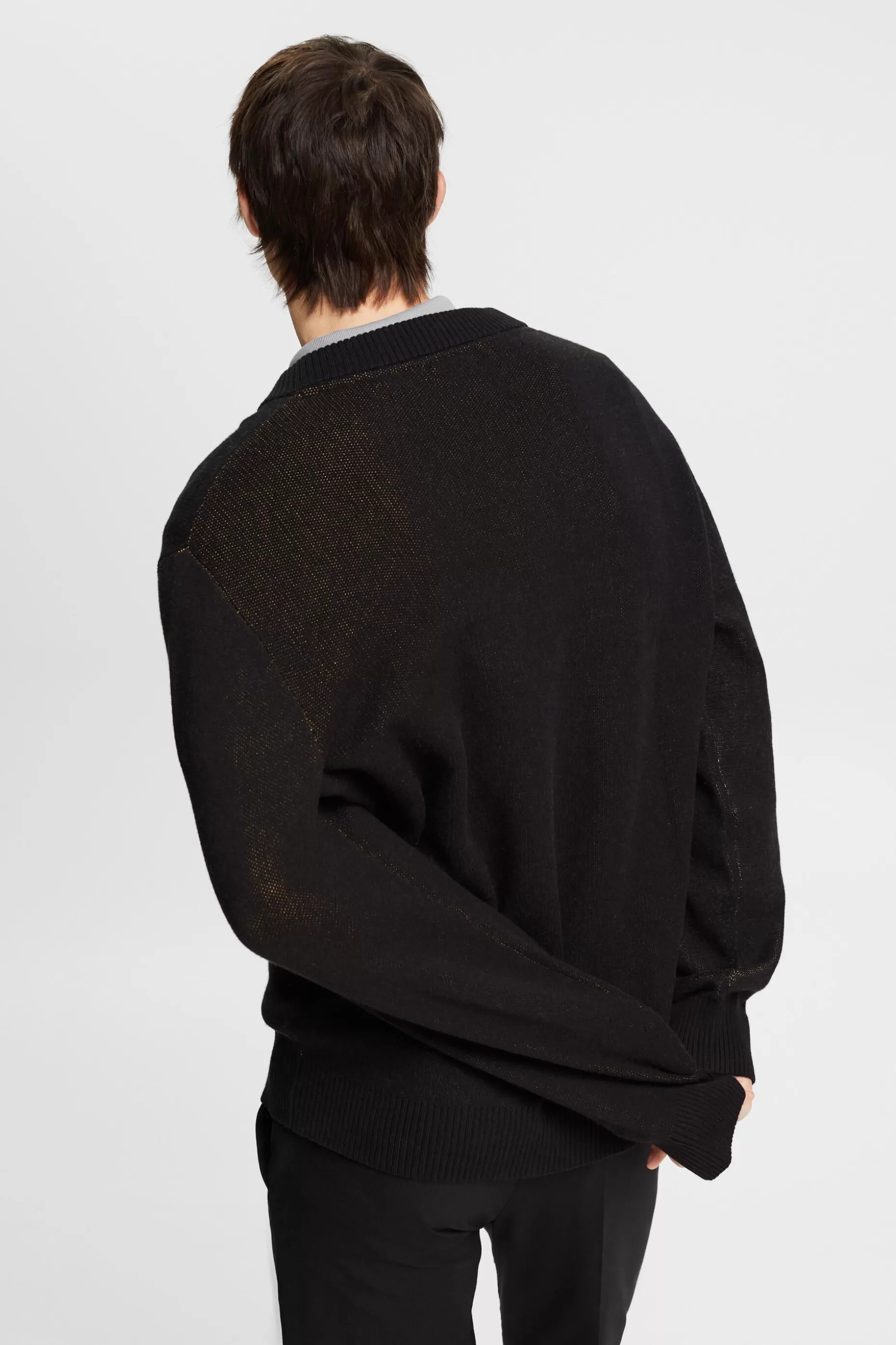 ESPRIT V-neck jumper with floral jacquard pattern at our Online Shop *Men Sweaters