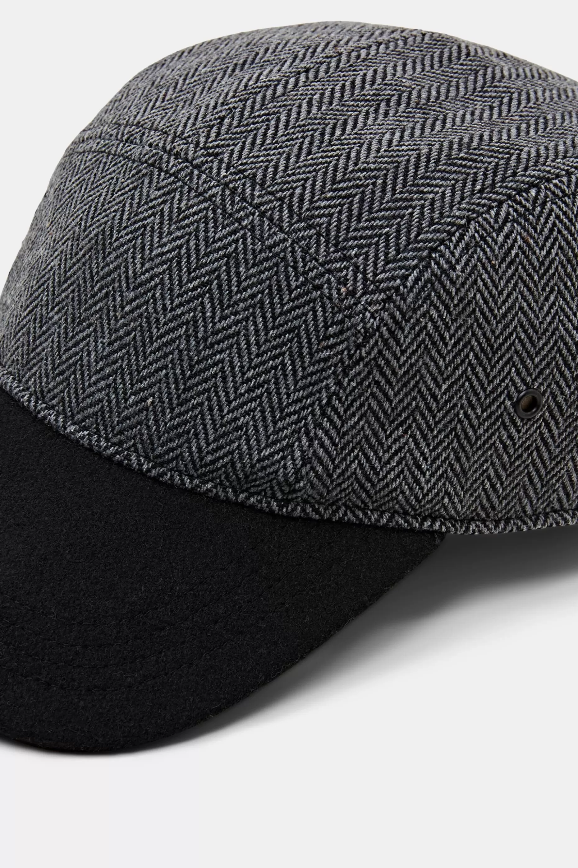 ESPRIT Wool-Blend Herringbone Cap at our Online Shop *Men Hats